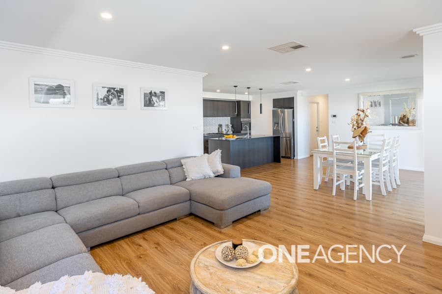 4/12 BEETSON Street, Boorooma, Boorooma - Thumbnail 5