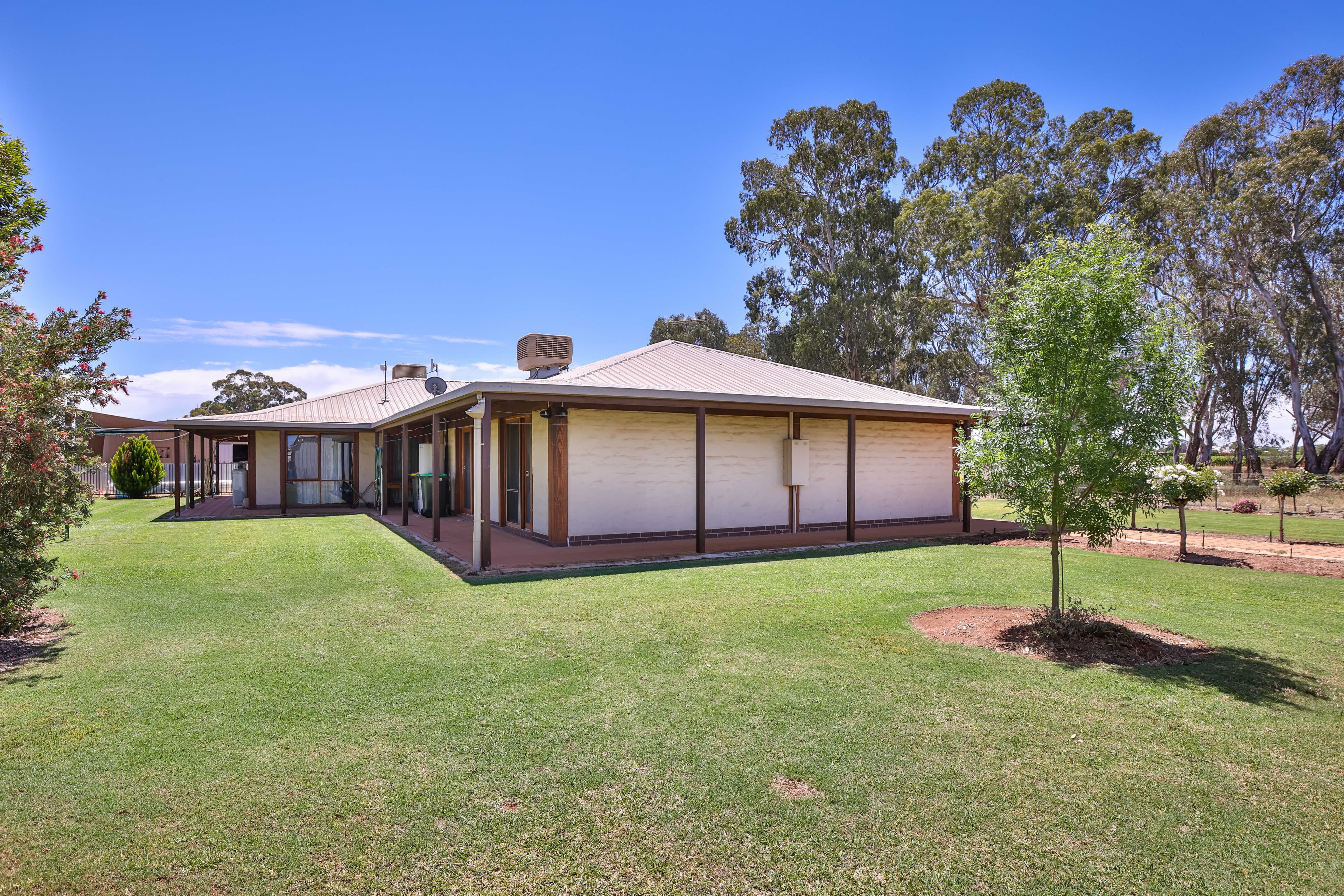 84 Mathewson Road, Birdwoodton, Birdwoodton - Thumbnail 2