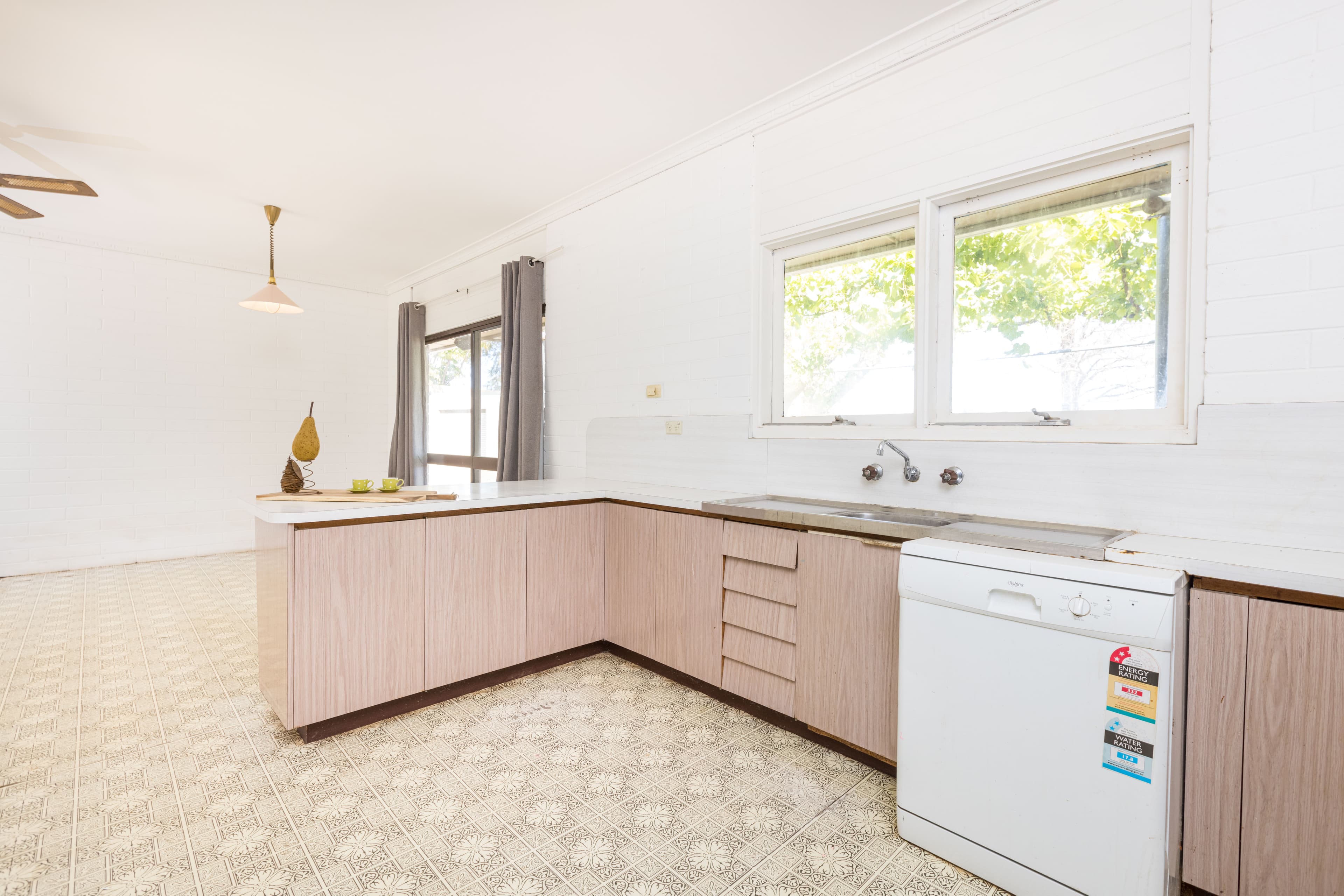 958 Irymple Avenue, Irymple, Irymple - Thumbnail 7