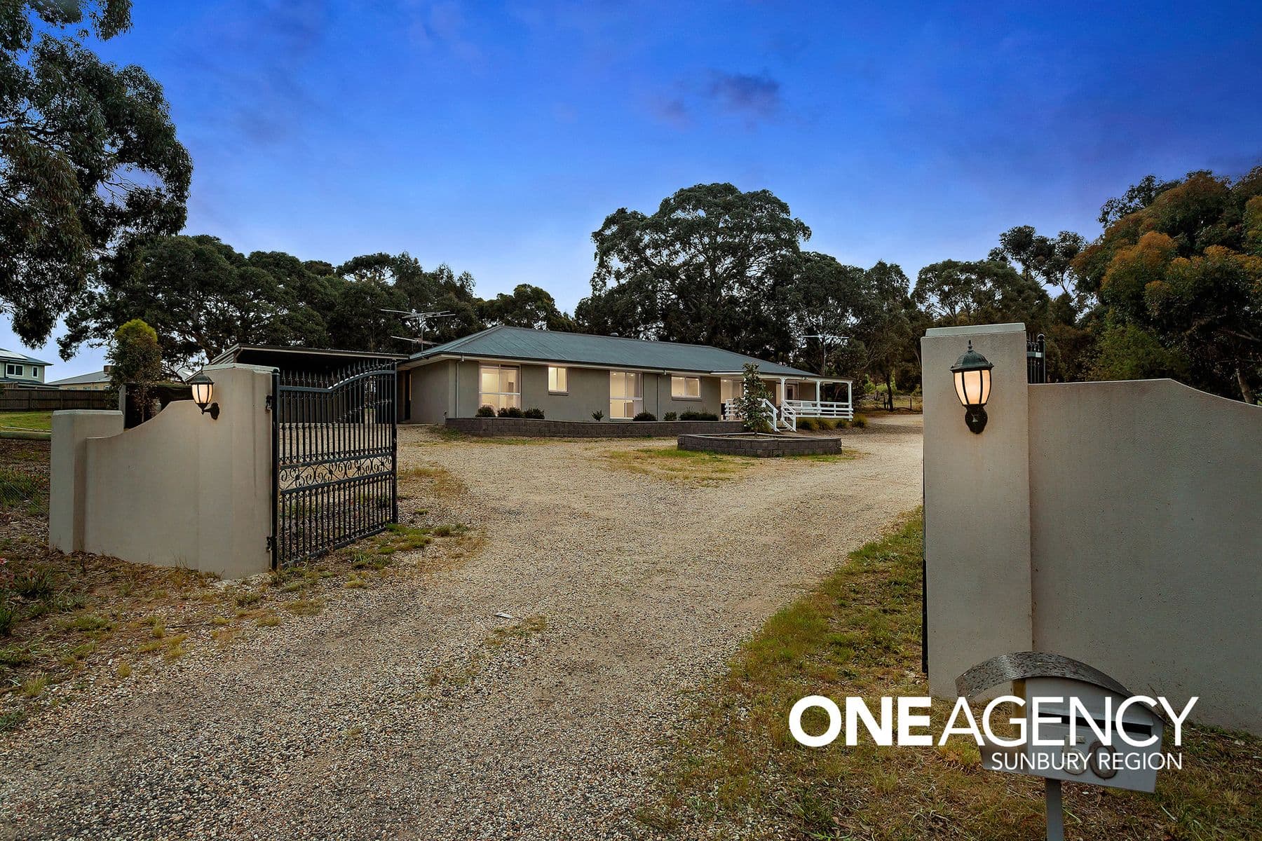 50 Sambell Road, Sunbury, Sunbury - Thumbnail 2
