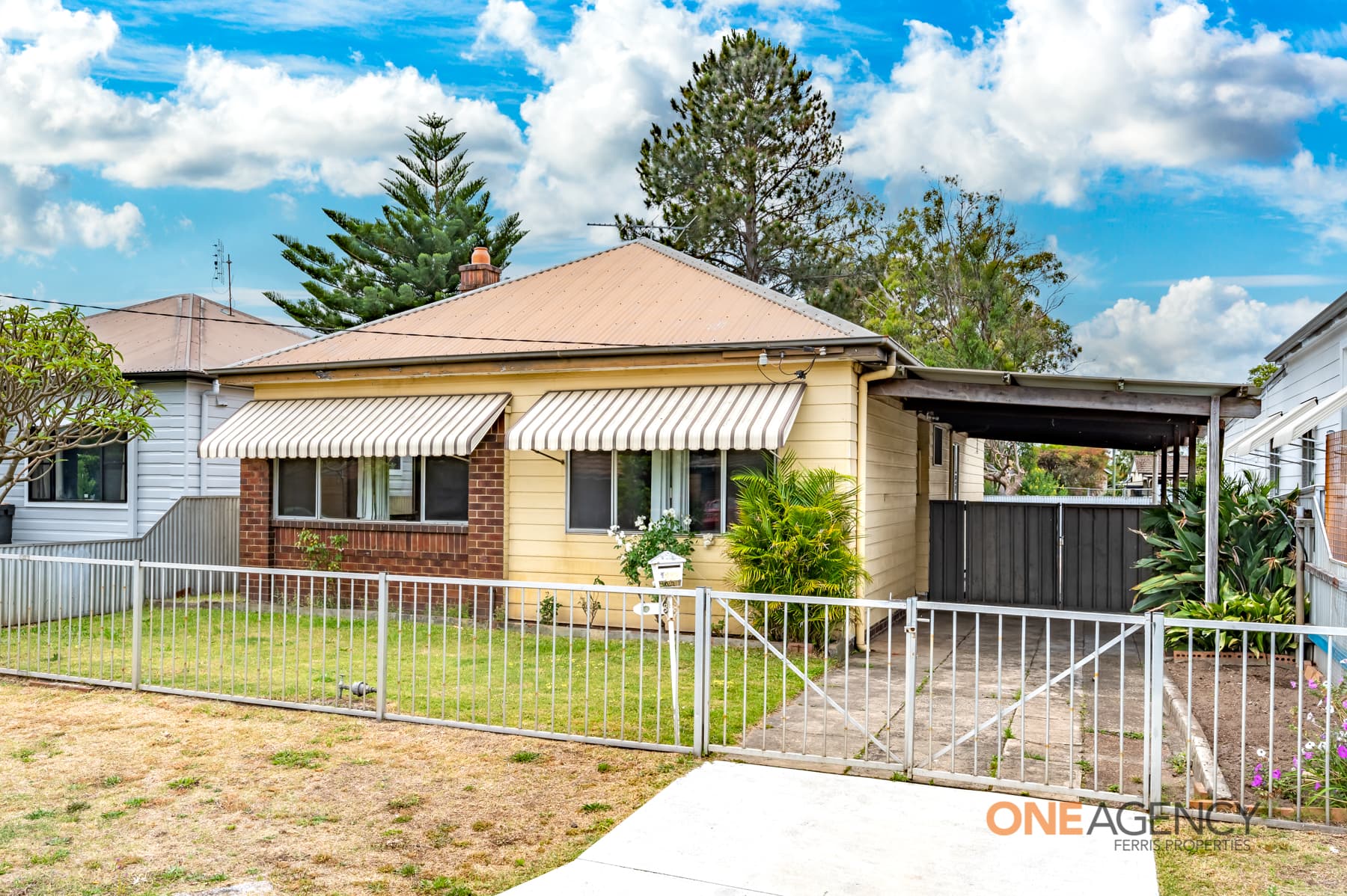 12 Sharpe Street, Mayfield, Mayfield - Image 1