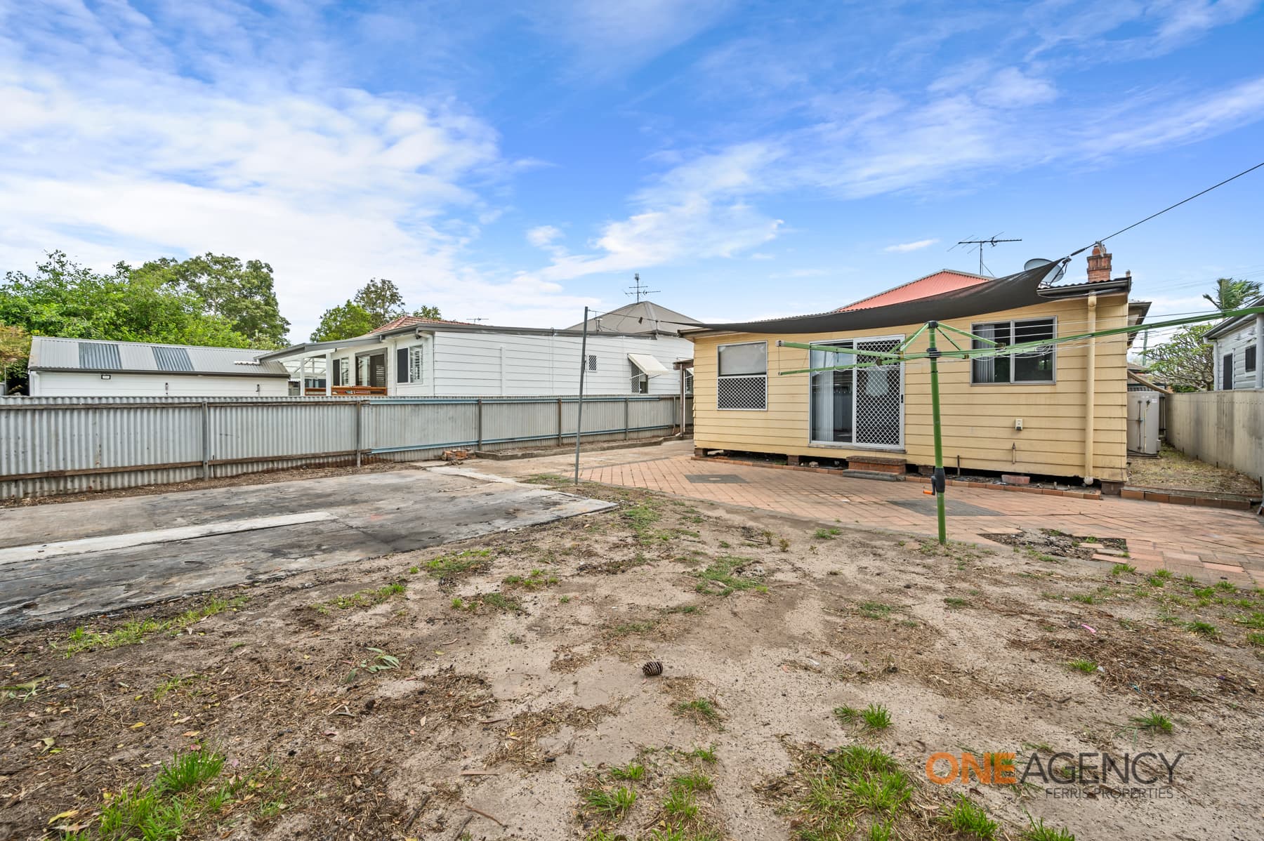 12 Sharpe Street, Mayfield, Mayfield - Thumbnail 8