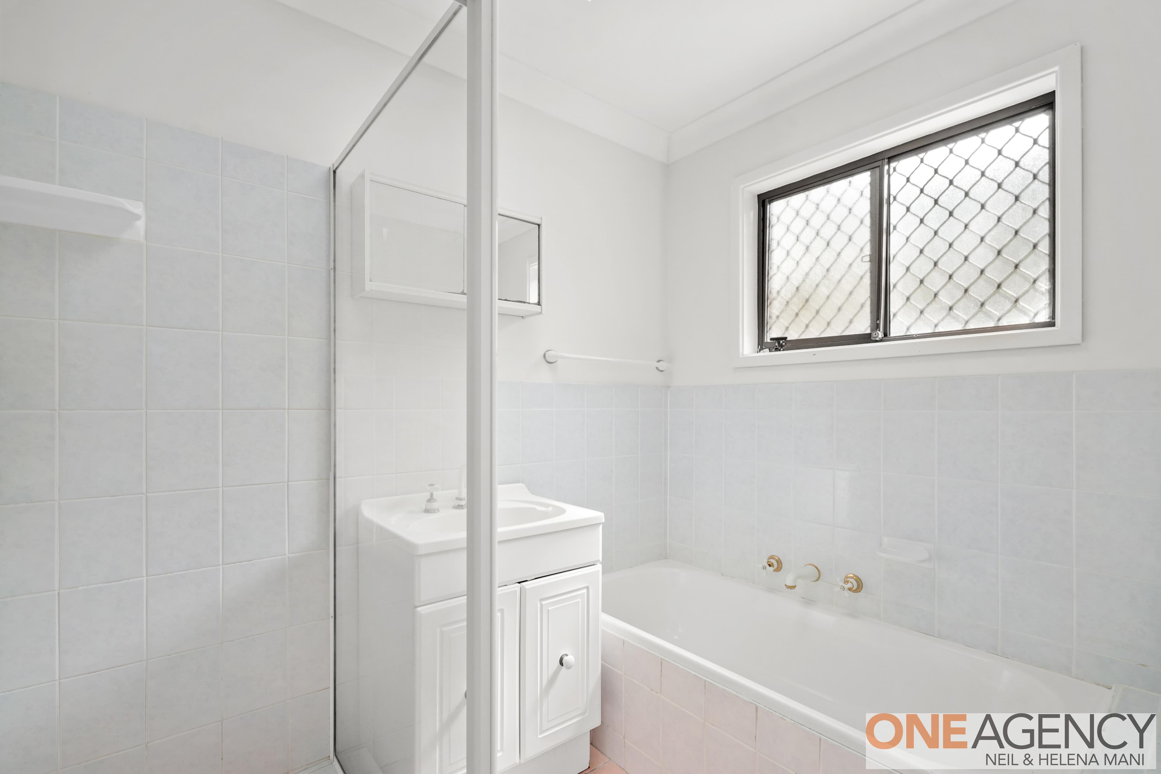 9 Oakglen Road, North Gosford, North Gosford - Thumbnail 6
