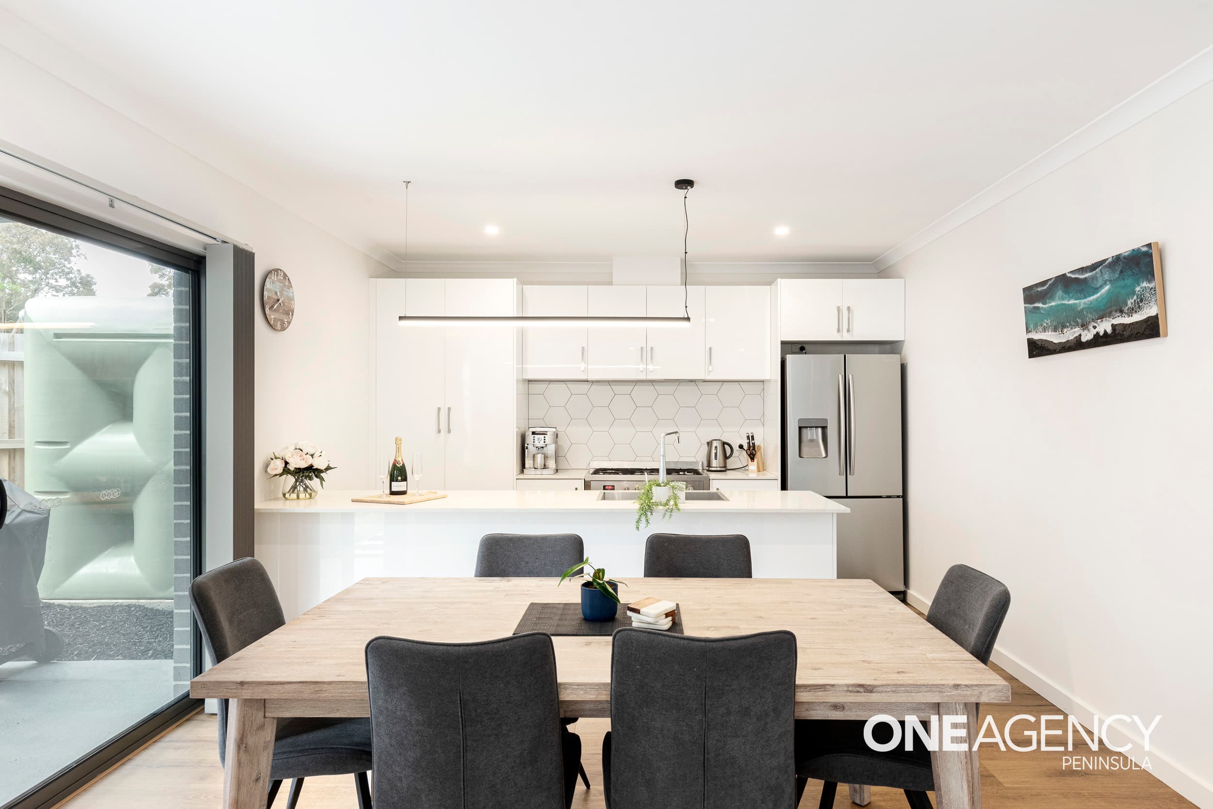5 Overlea Avenue, Rosebud, Rosebud - Thumbnail 5