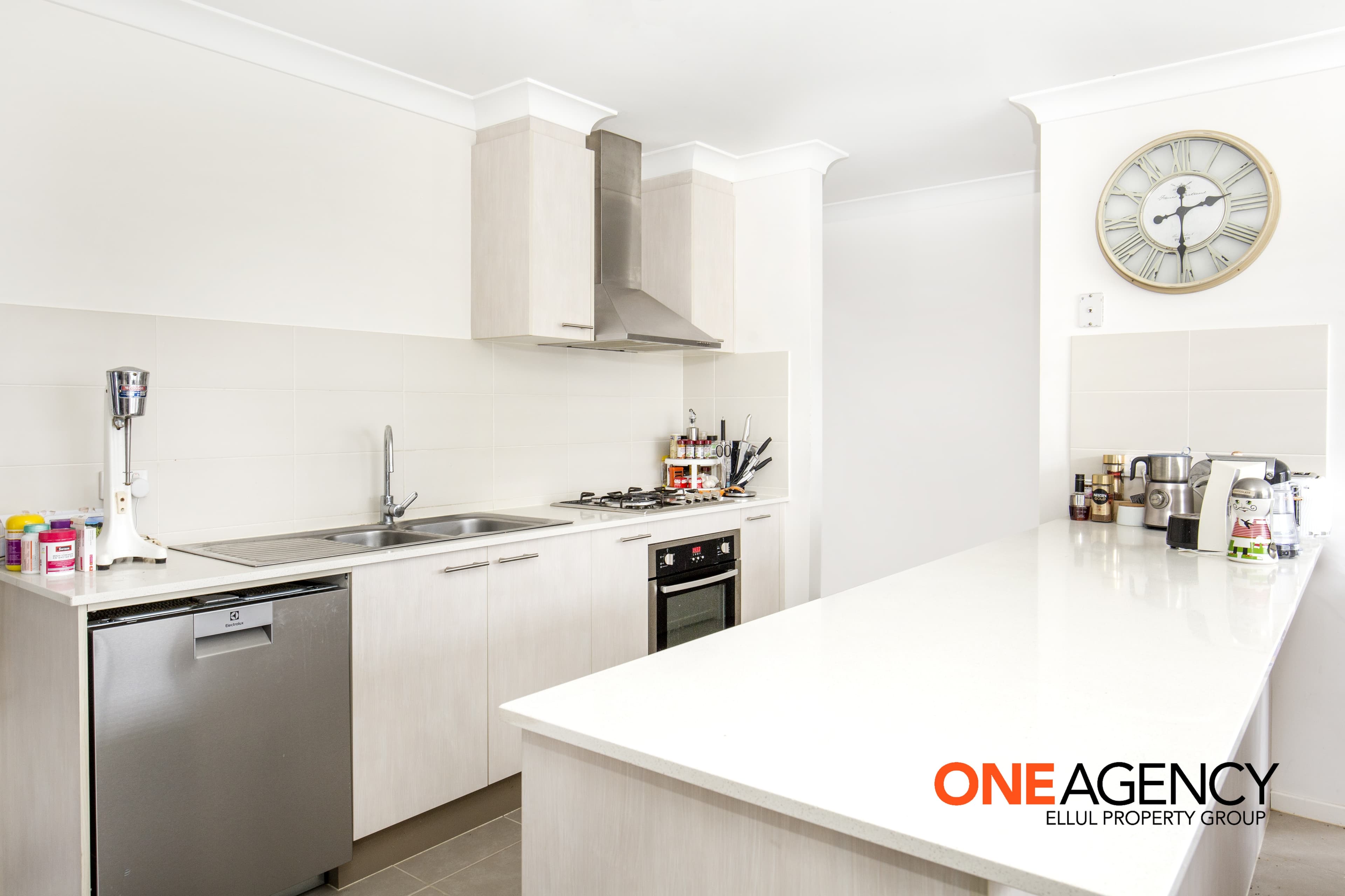 36 Alkira Circuit, Horsley, Horsley - Thumbnail 5