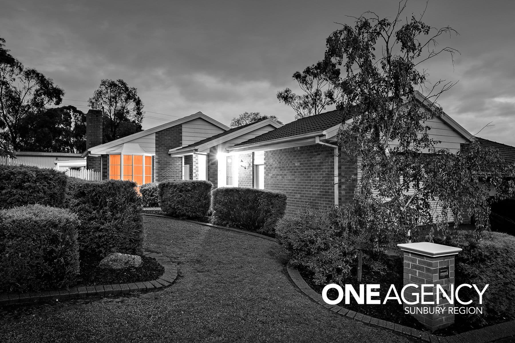 12 Heatherbrae Crescent, Sunbury, Sunbury - Image 1