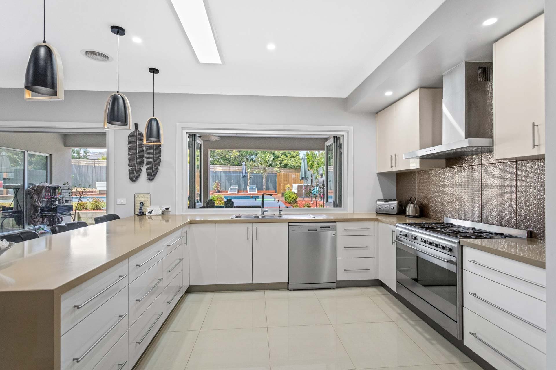 12 Dolphin Street, Mount Eliza, Mount Eliza - Thumbnail 8