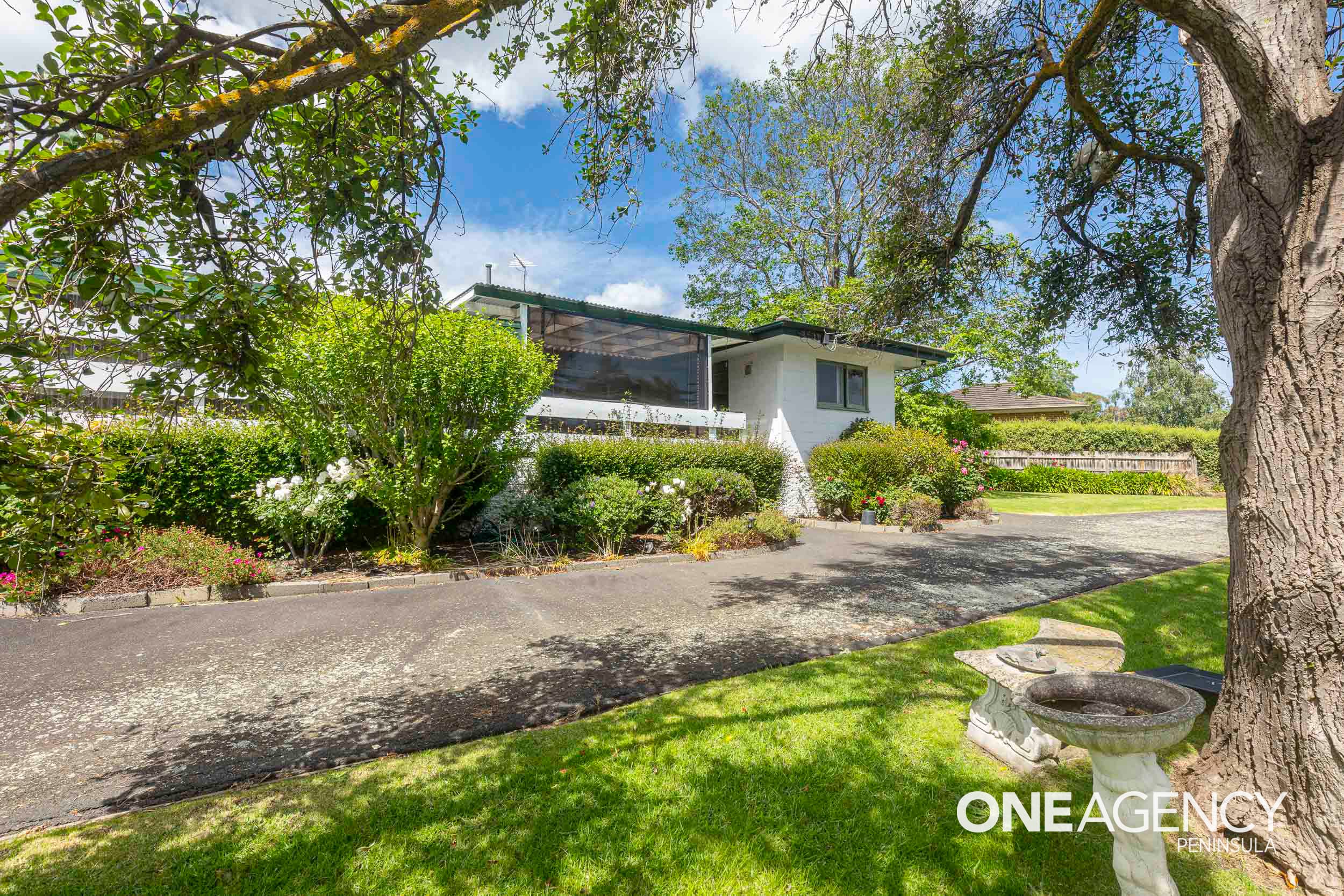 90 Koetong Parade, Mount Eliza, Mount Eliza - Image 1