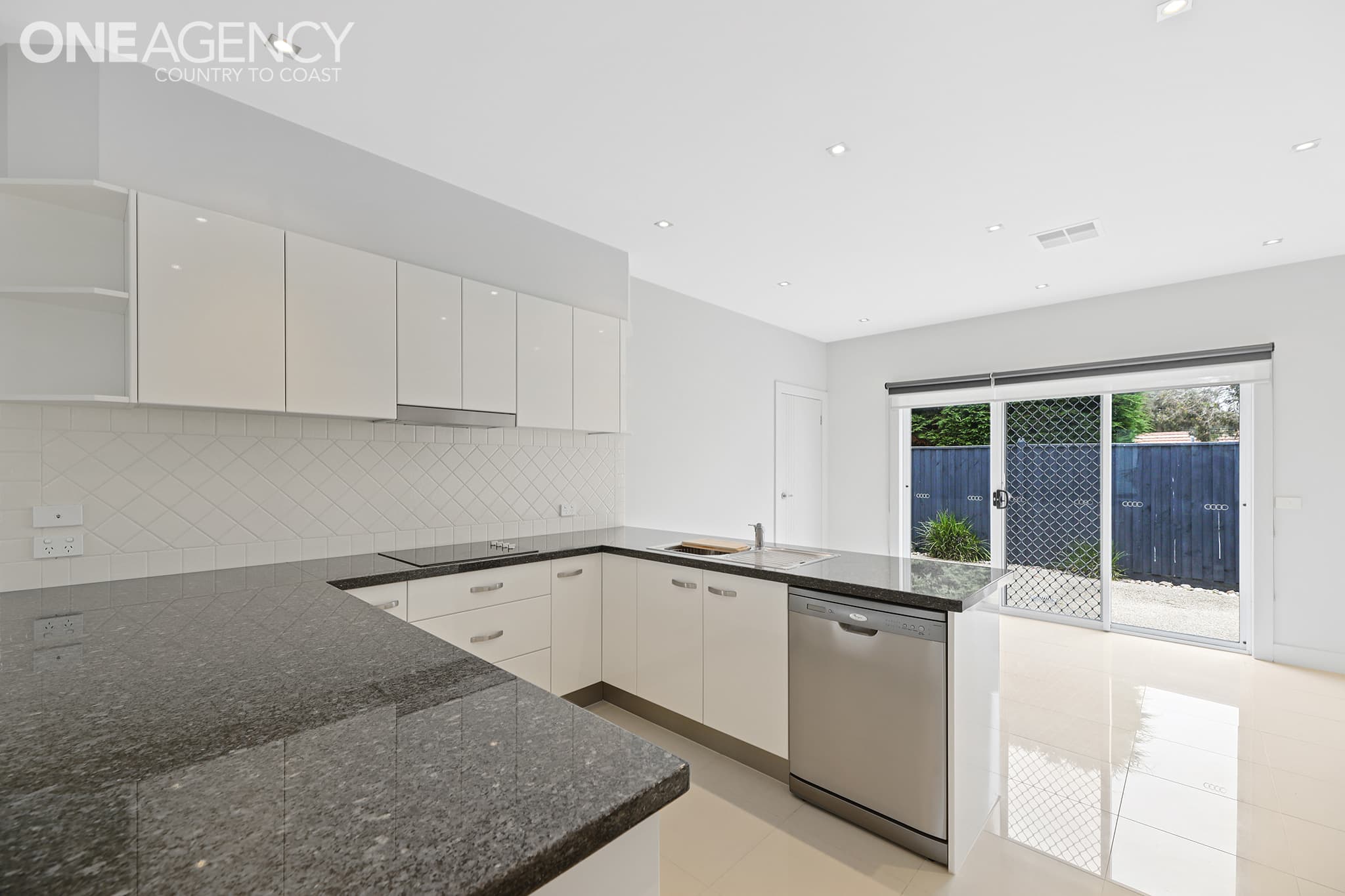 4/8 Vaughan Street, Cowes, Cowes - Thumbnail 6