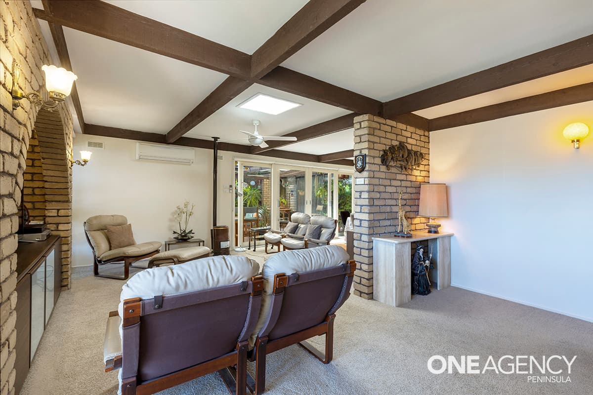 4 Cleeland Court, Rosebud, Rosebud - Thumbnail 2