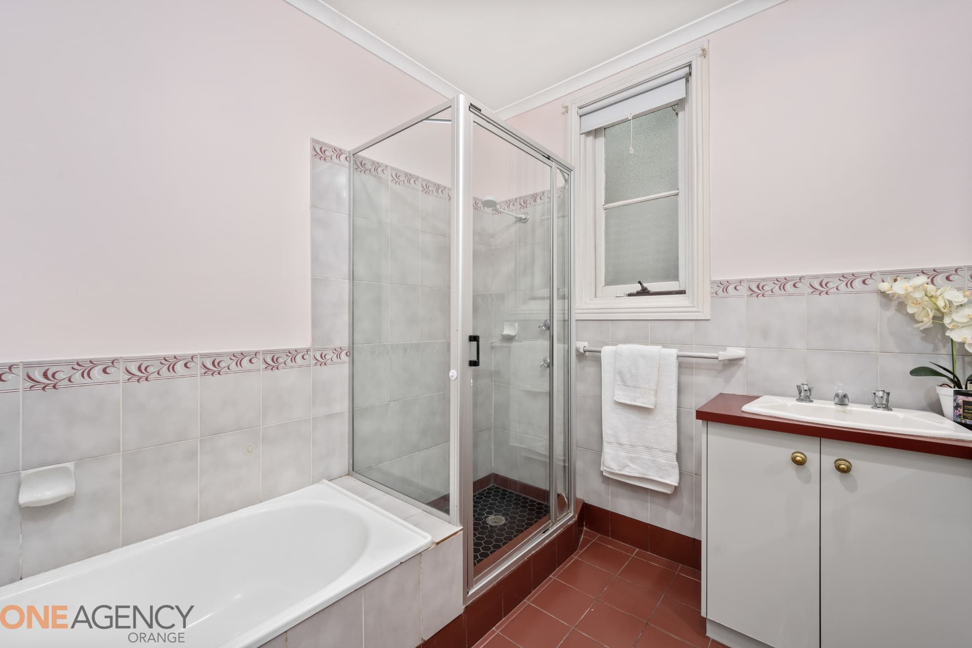 160 McLachlan Street, Orange, Orange - Thumbnail 8