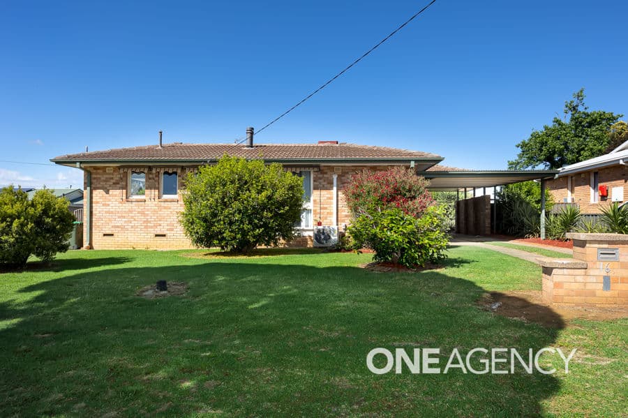 6 STILLMAN Avenue, Kooringal, Kooringal - Image 1