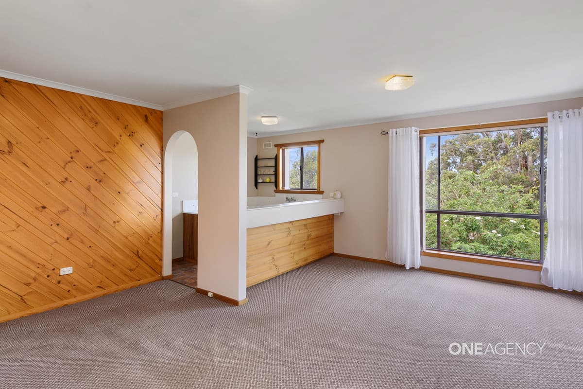 2/7 Bathurst Street, Upper Burnie, Upper Burnie - Thumbnail 3