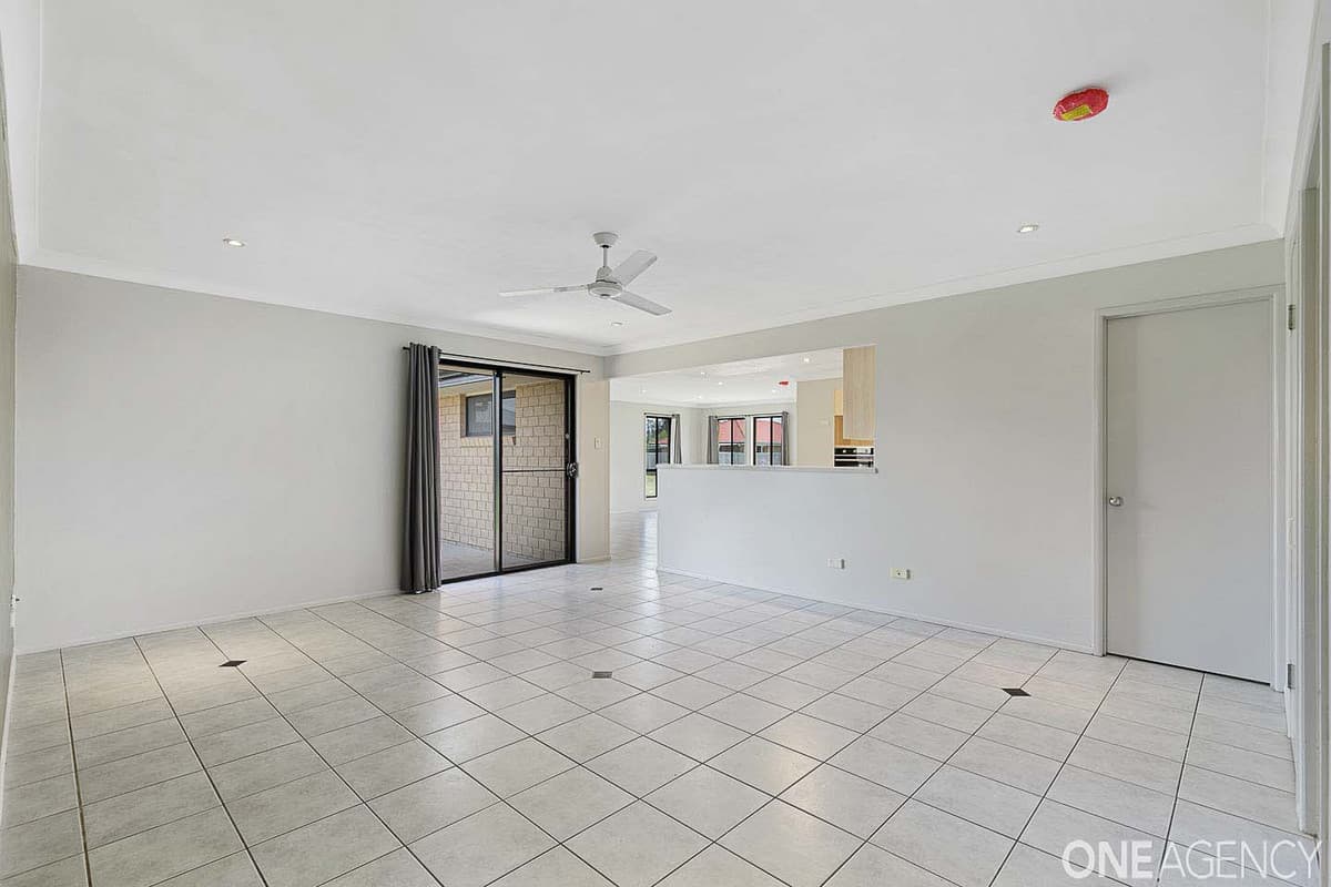 4 Wodalla Mews, Point Vernon, Point Vernon - Image 1