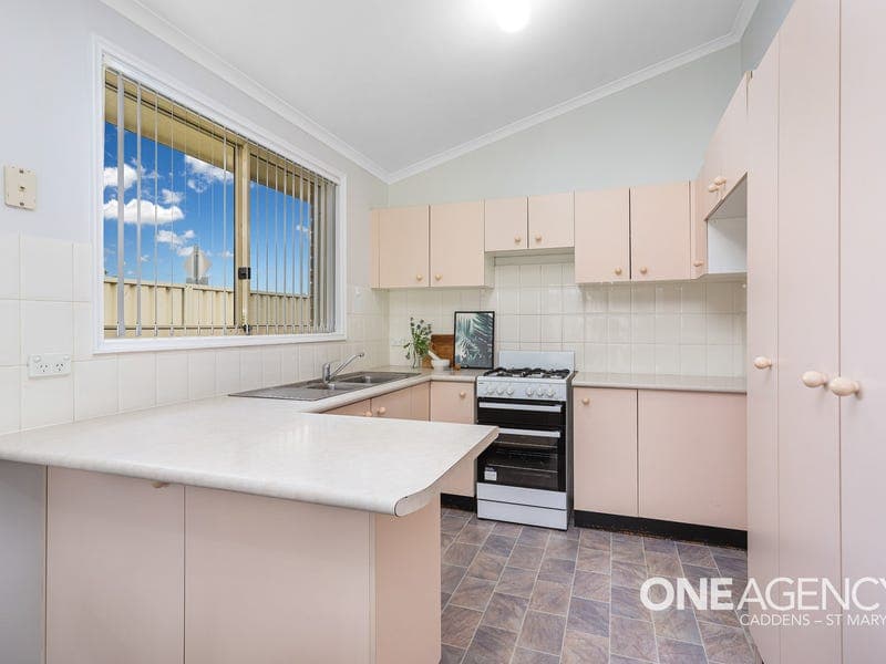 37 Gershwin Crescent, Claremont Meadows, Claremont Meadows - Thumbnail 2
