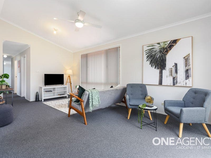 37 Gershwin Crescent, Claremont Meadows, Claremont Meadows - Thumbnail 3