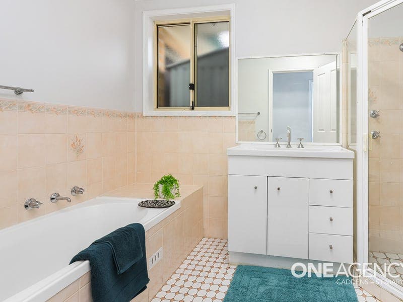37 Gershwin Crescent, Claremont Meadows, Claremont Meadows - Thumbnail 5