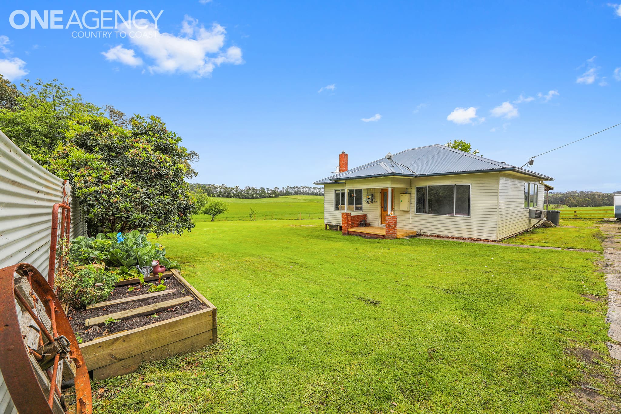 65 Lang Lang Park Road, Athlone, Athlone - Thumbnail 2