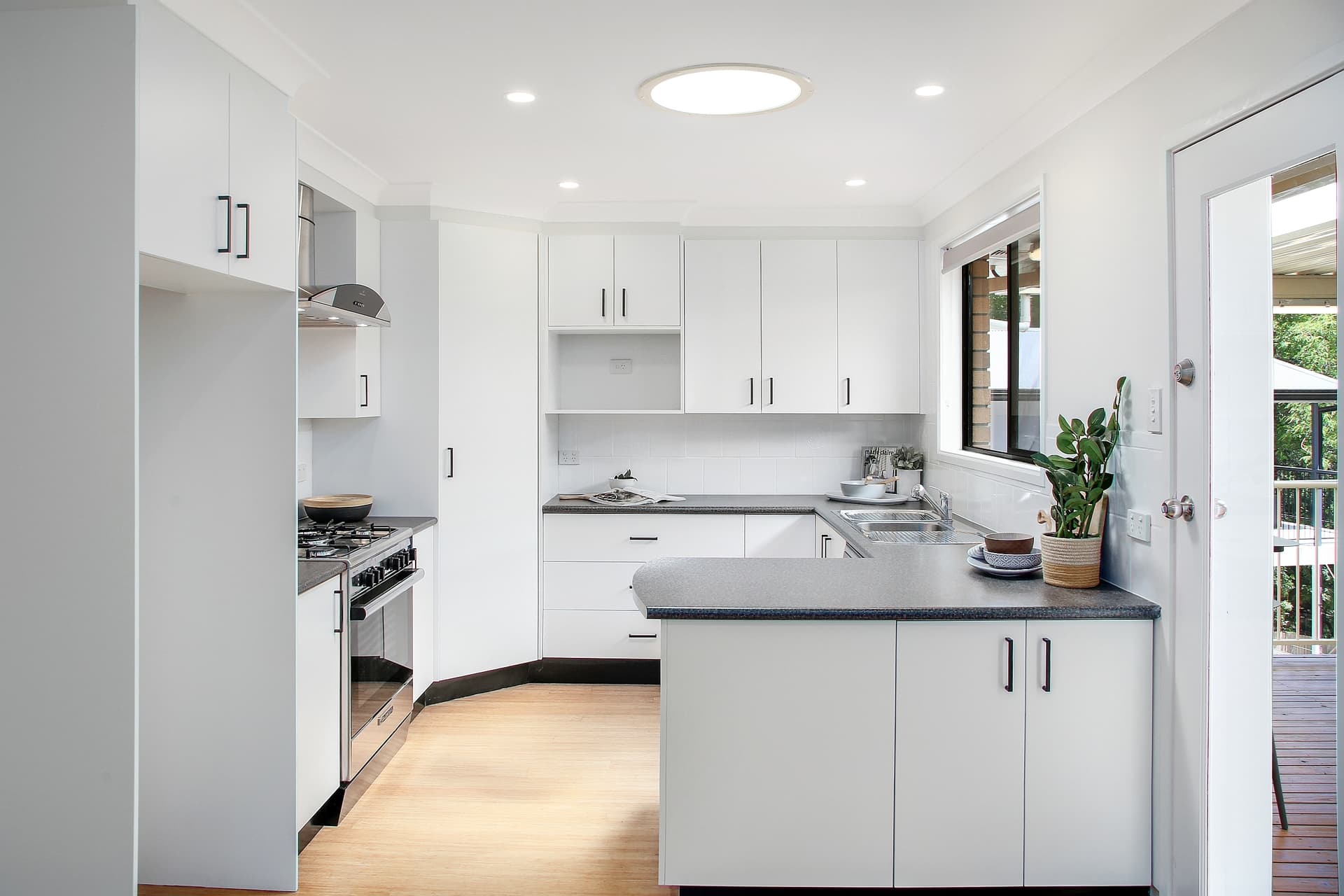 44 Narooma Road, Niagara Park, Niagara Park - Thumbnail 4