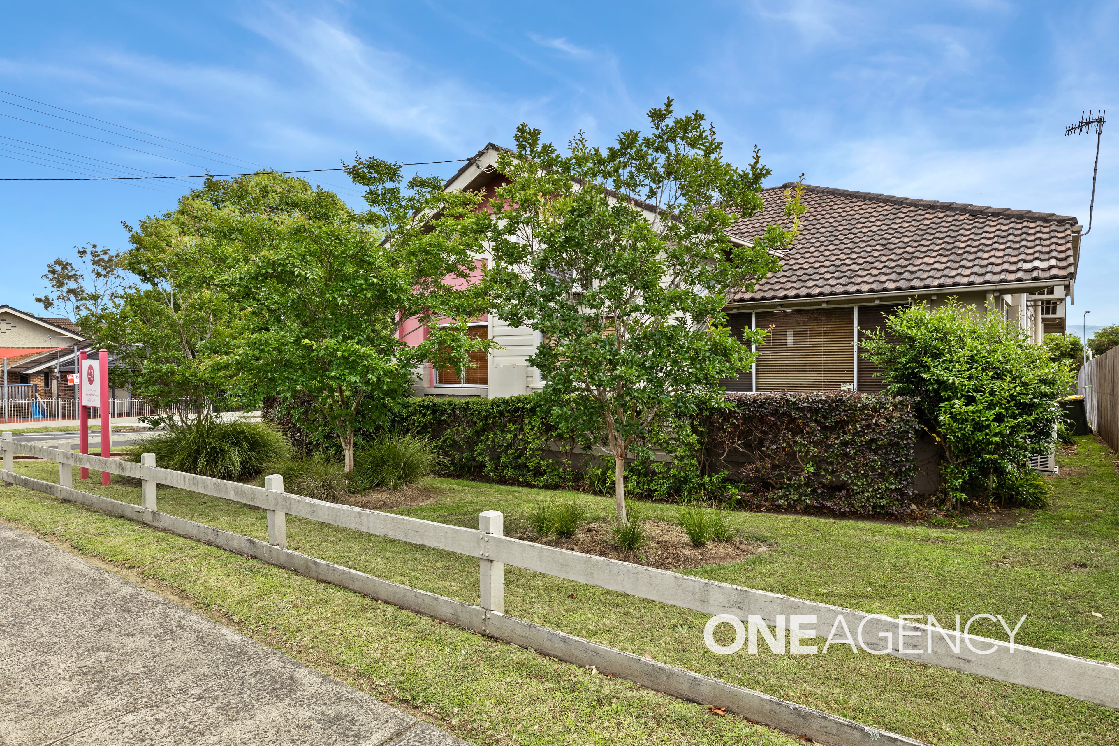 43 Worrigee Street, Nowra, Nowra - Thumbnail 2