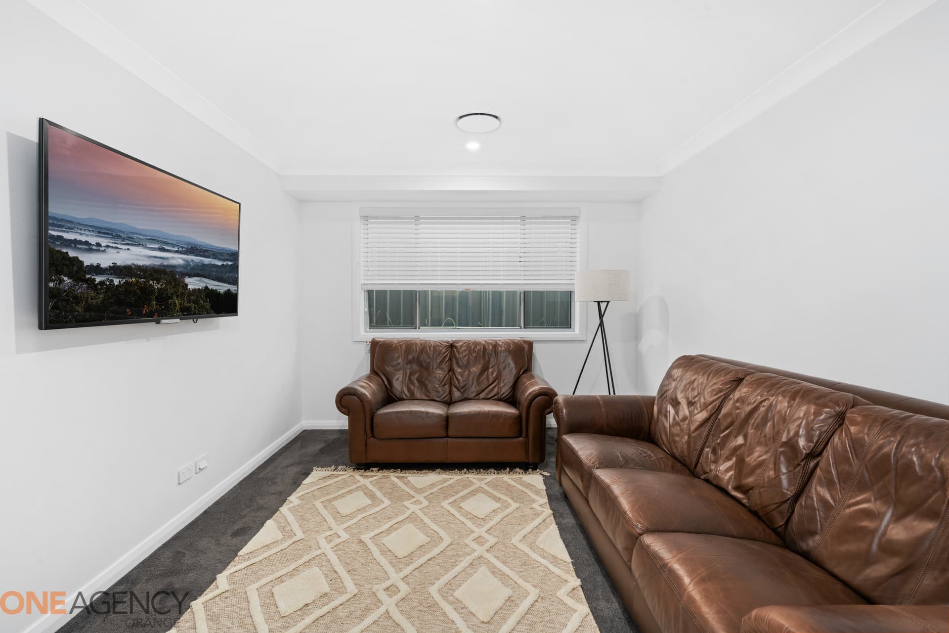 69 Buckland Drive, Orange, Orange - Thumbnail 7