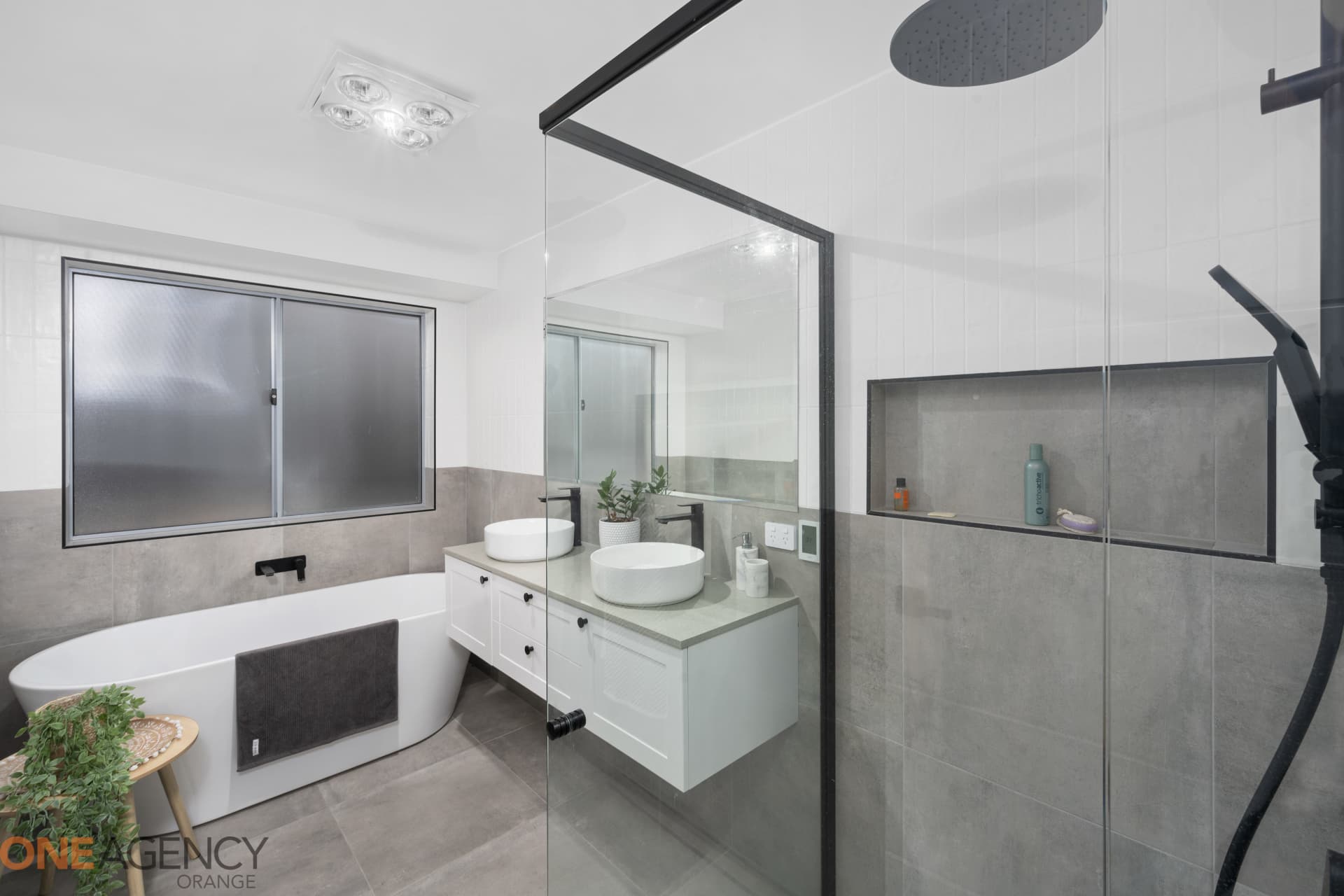 69 Buckland Drive, Orange, Orange - Thumbnail 8