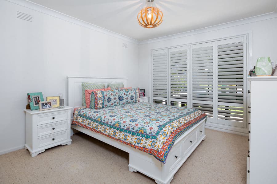 16 FAIRBAIRN Crescent, Kooringal, Kooringal - Thumbnail 6