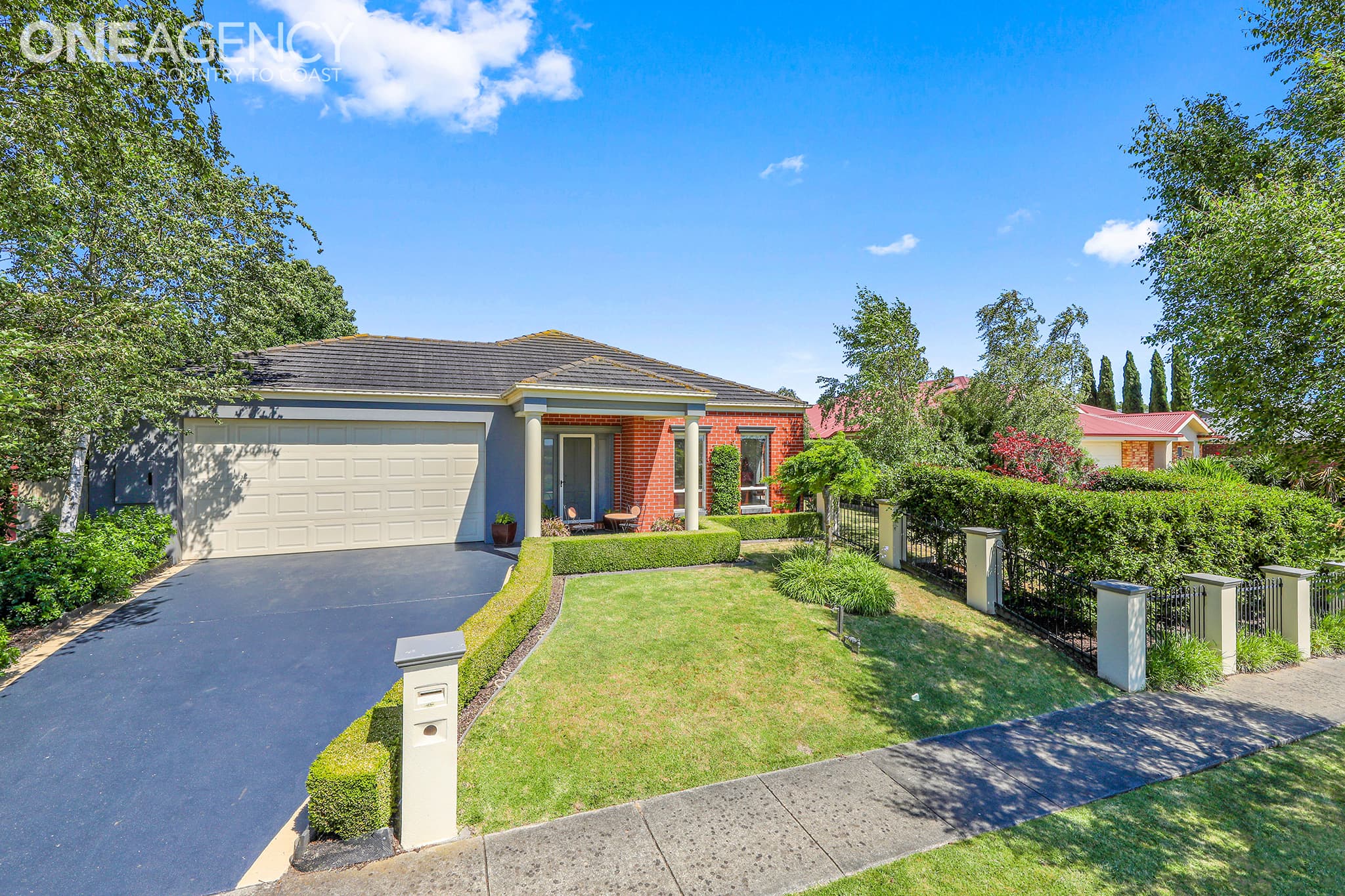 67 Twin Ranges Drive, Warragul, Warragul - Image 1