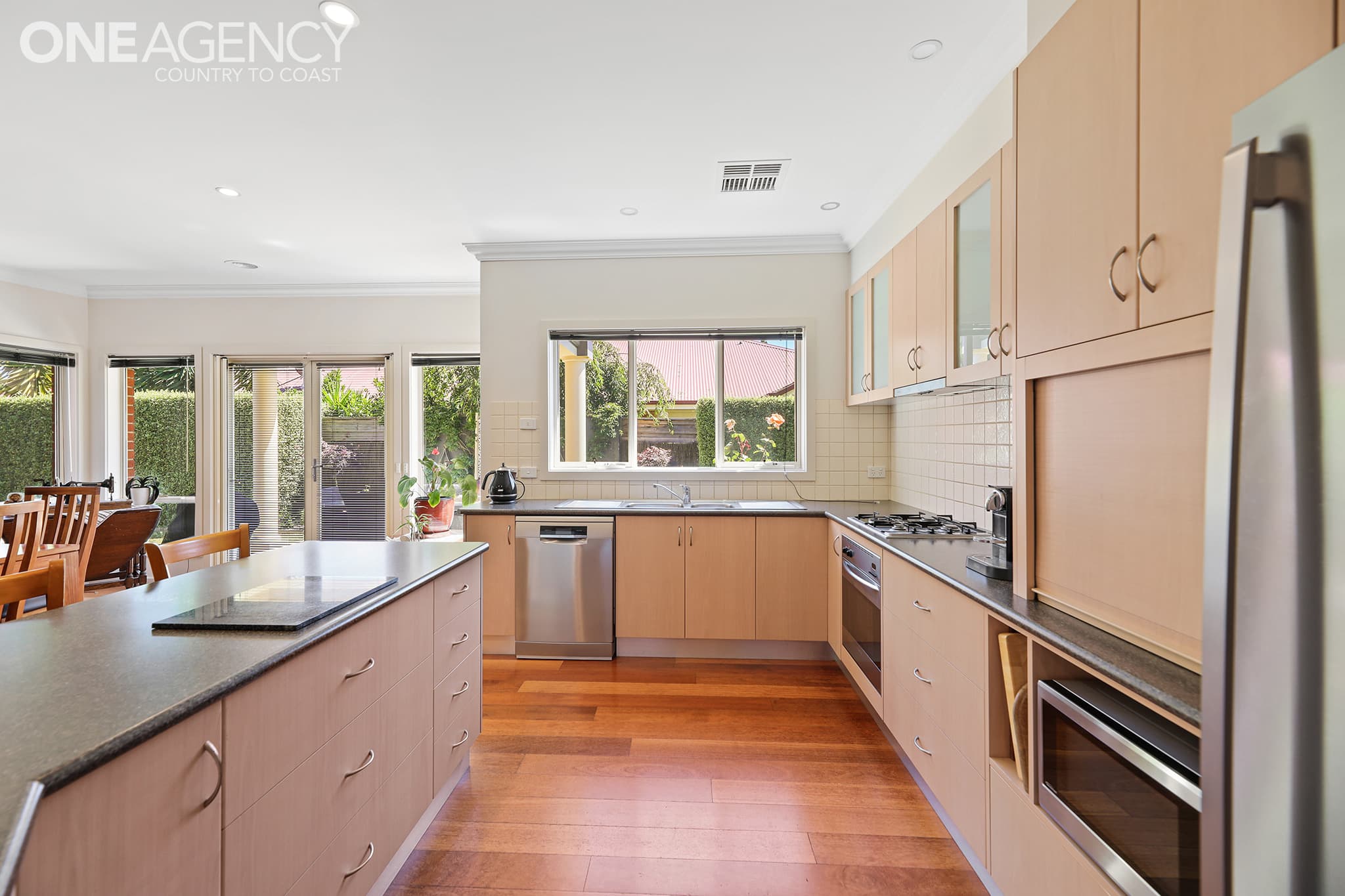 67 Twin Ranges Drive, Warragul, Warragul - Thumbnail 2