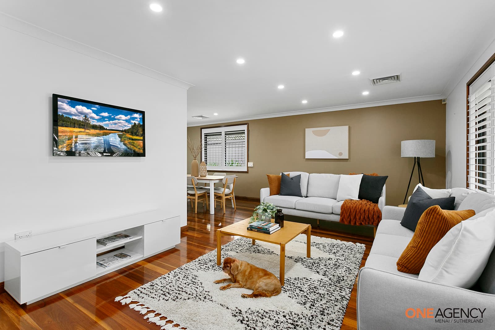 6 Atkins Place, Barden Ridge, Barden Ridge - Thumbnail 2