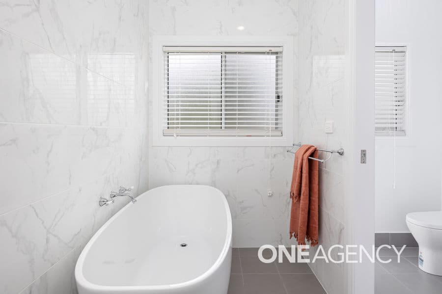 385 LAKE ALBERT Road, Kooringal, Kooringal - Thumbnail 7