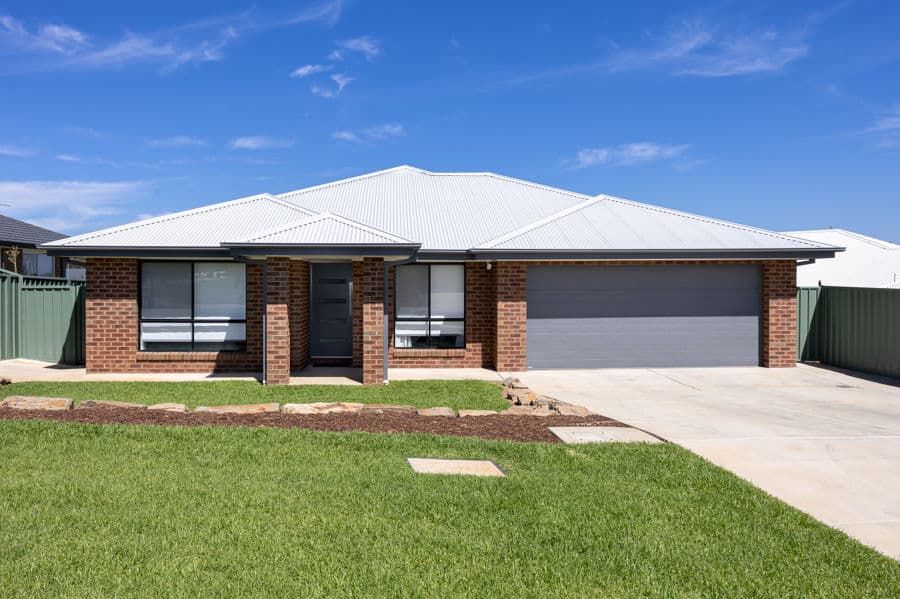 6 BEECH Street, Forest Hill, Forest Hill - Image 1