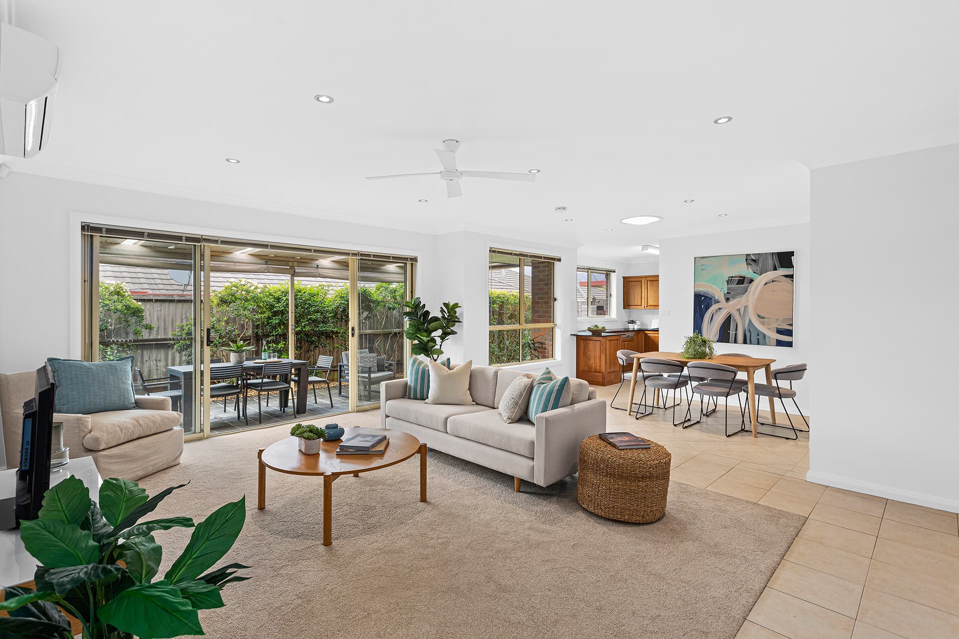 19/3 Mountbatten Street, Corrimal, Corrimal - Image 1