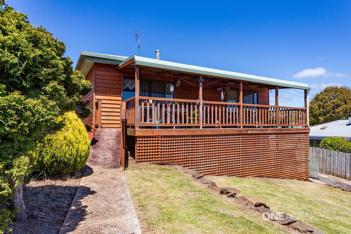 19 Atkinson Street, Hillcrest, Hillcrest - Image 1