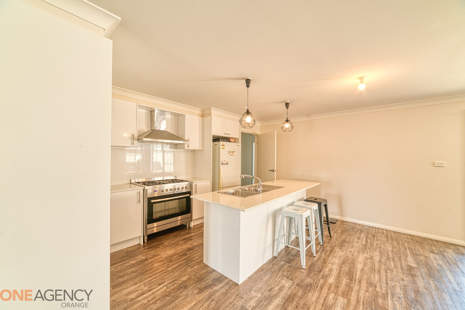 9a Glasson Drive, Orange, Orange - Thumbnail 3