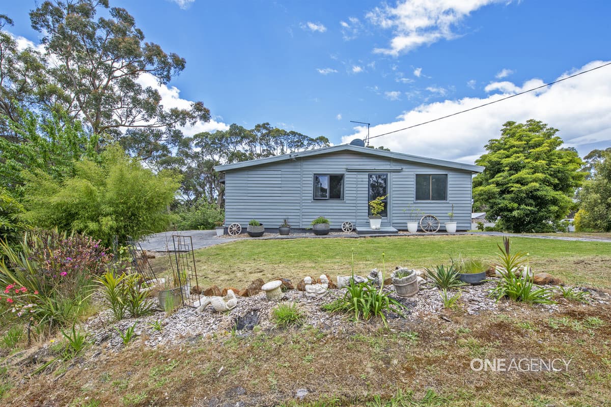 1 Pebbly Road, Hellyer, Hellyer - Thumbnail 2
