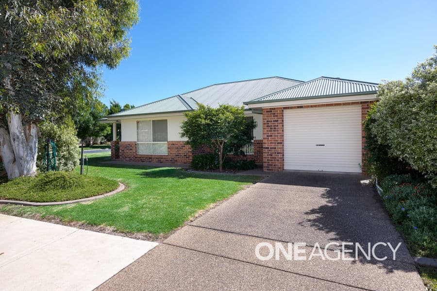 1/29 LANSDOWNE Avenue, Lake Albert, Lake Albert - Thumbnail 3