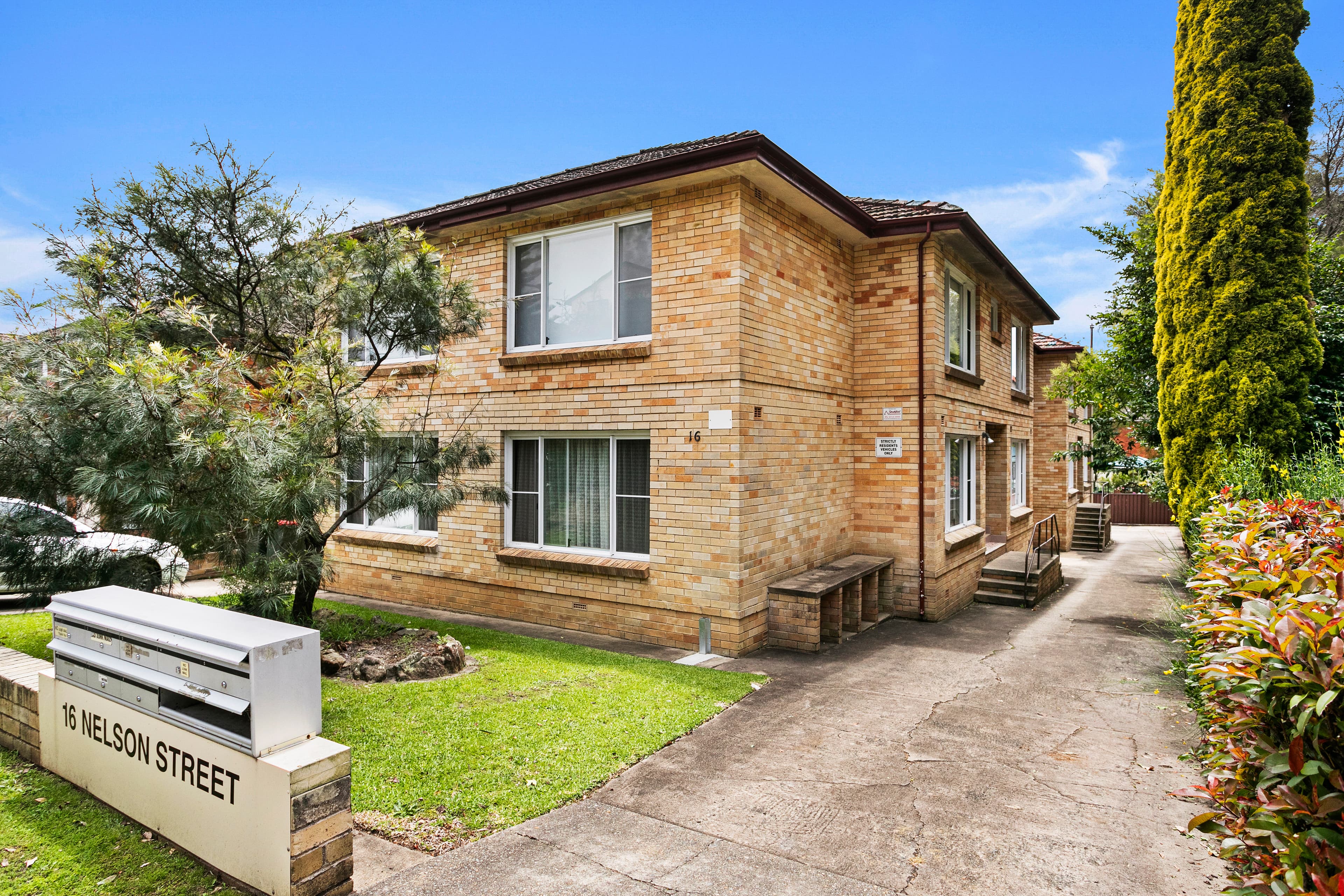 4/16 Nelson Street, Penshurst, Penshurst - Image 1