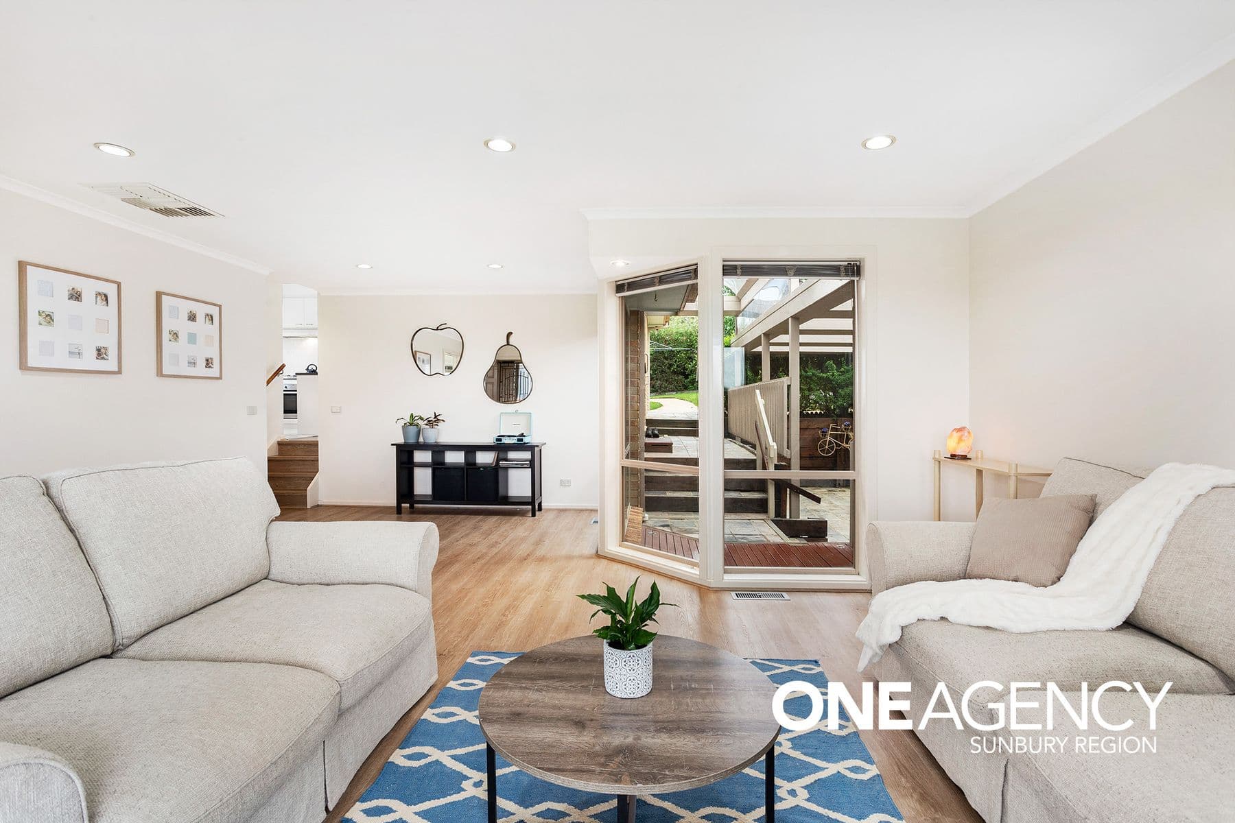 78 Fullbrook Drive, Sunbury, Sunbury - Thumbnail 3