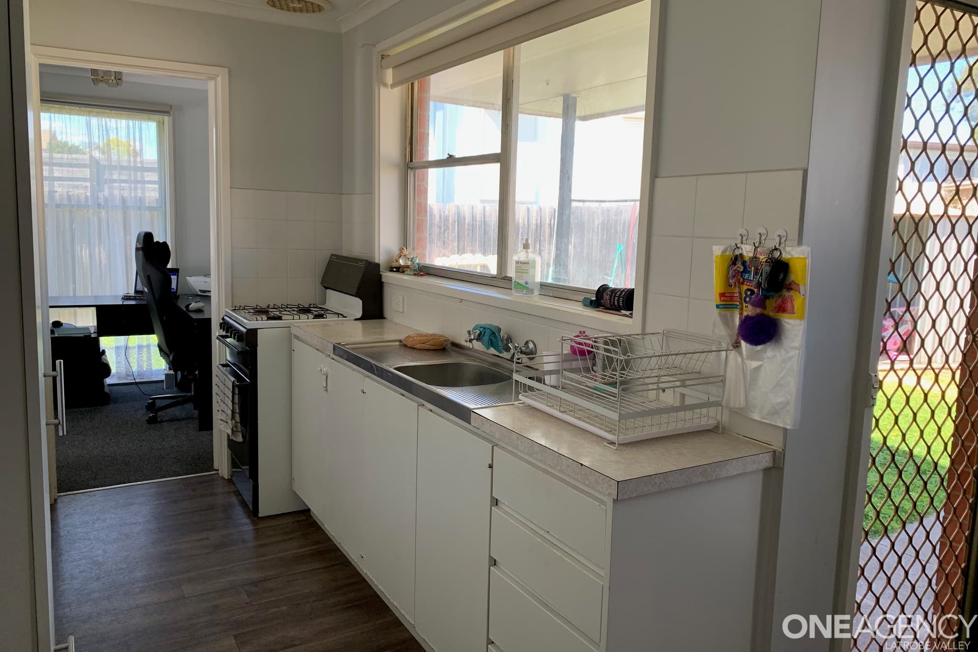 33 Hyland Street, Traralgon, Traralgon - Thumbnail 2