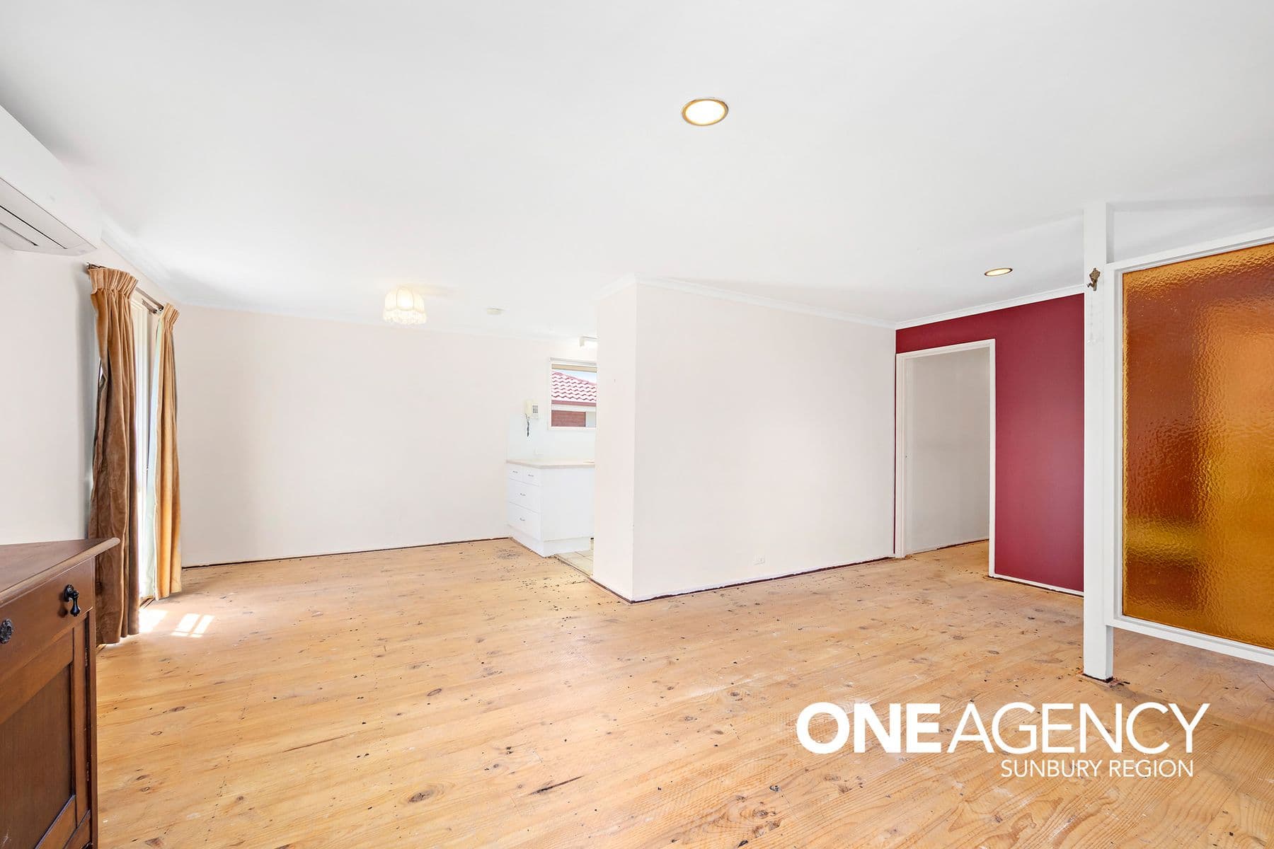 55 Keith Avenue, Sunbury, Sunbury - Thumbnail 3