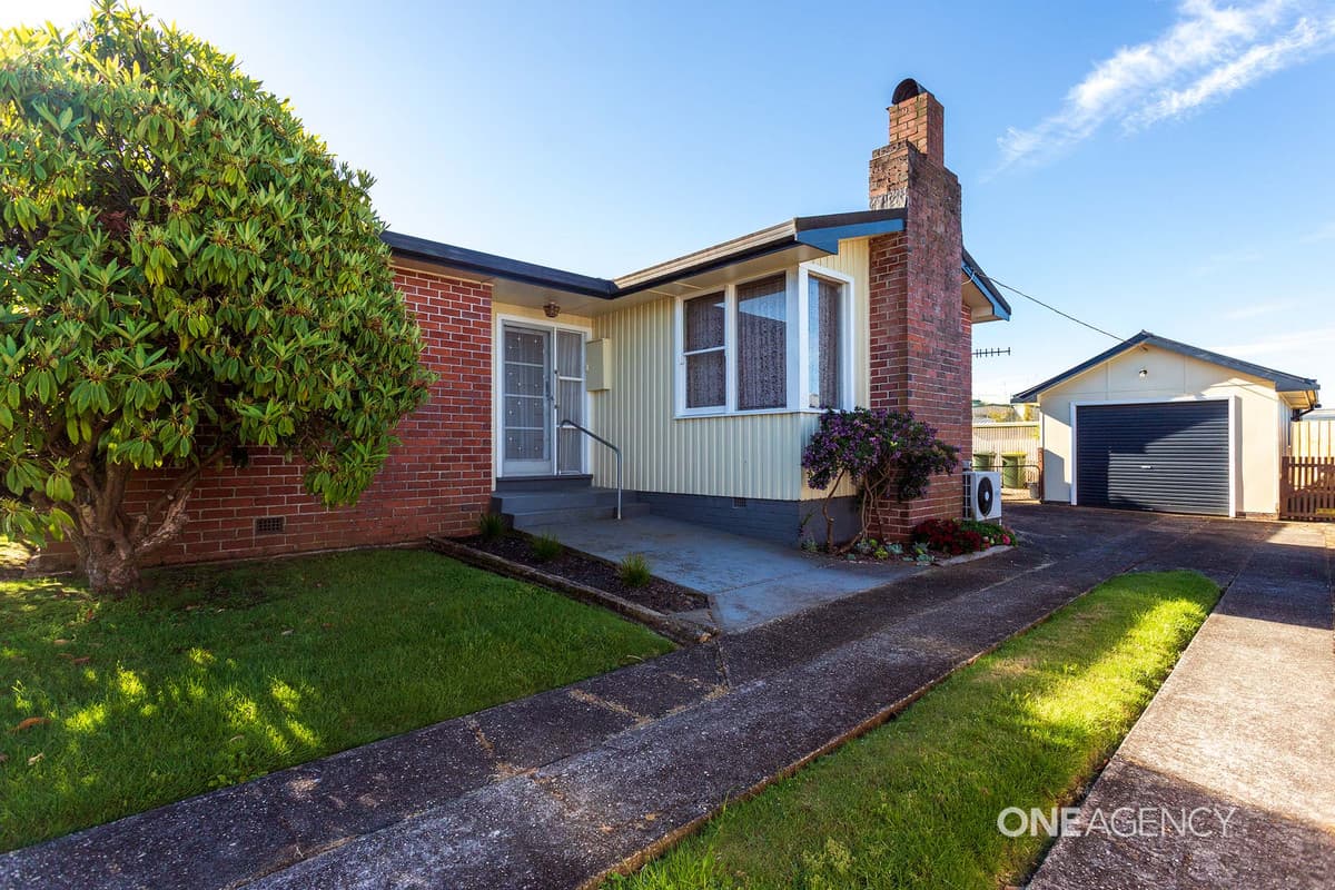4 Kent Avenue, Acton, Acton - Image 1