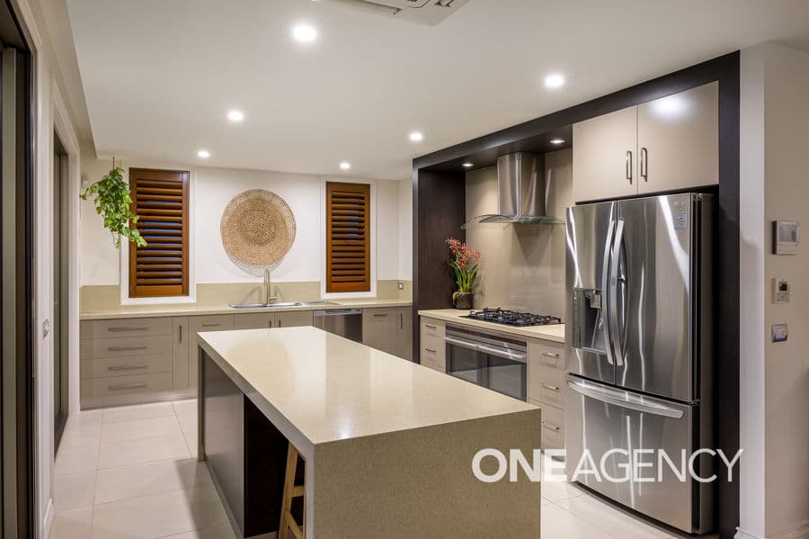 56 LAKEHAVEN Drive, Lake Albert, Lake Albert - Thumbnail 8