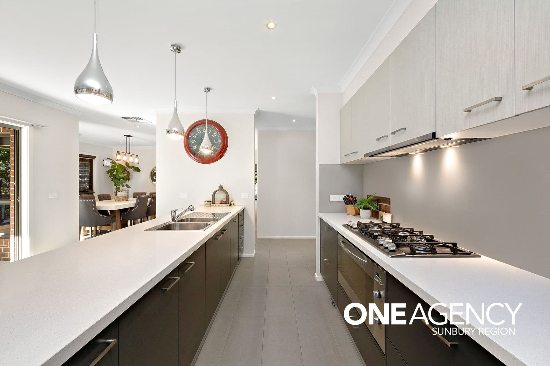 14 Towerbridge Rise, Sunbury, Sunbury - Thumbnail 4