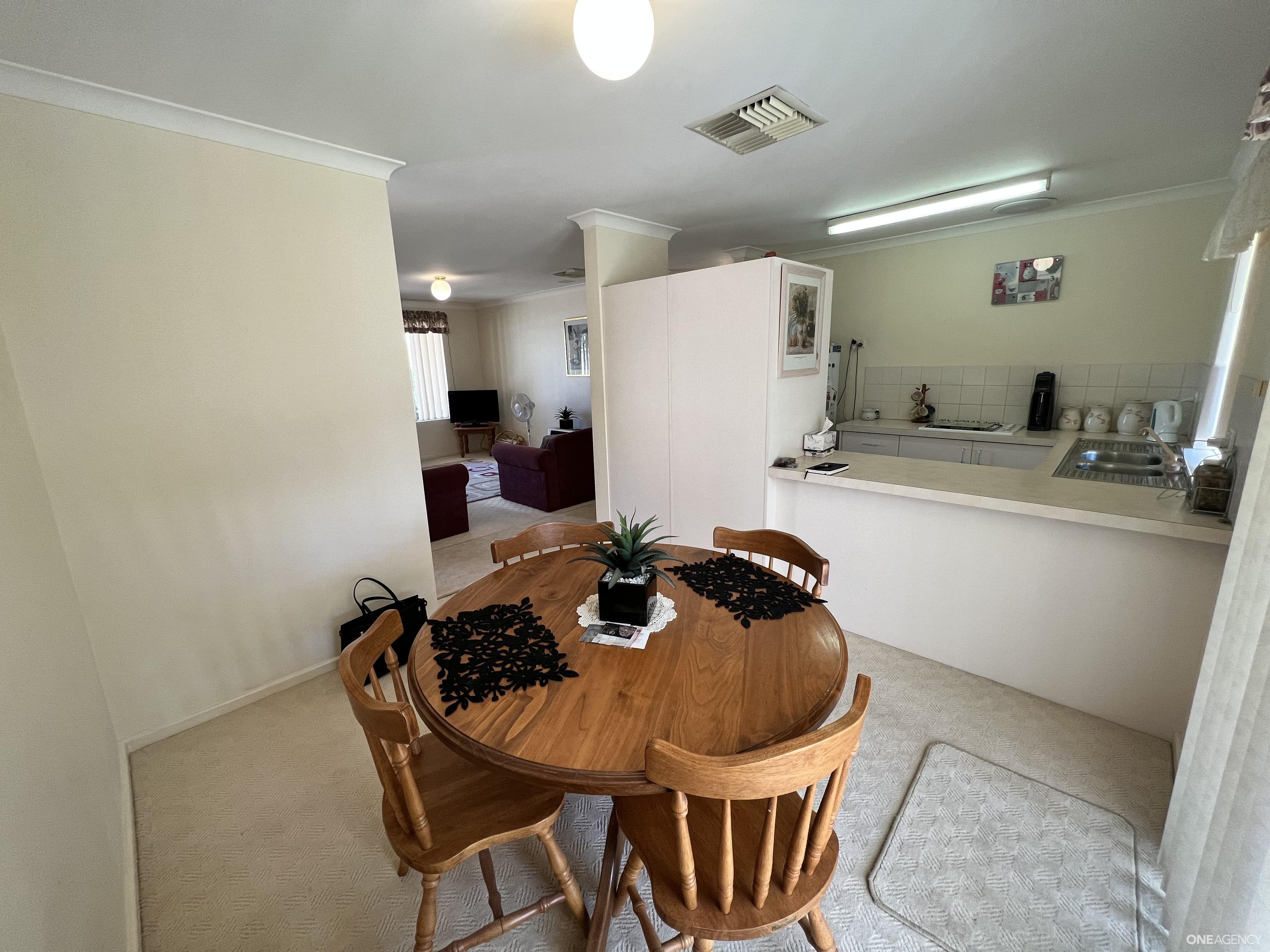 2/177 Epsom Avenue, Redcliffe, Redcliffe - Thumbnail 4