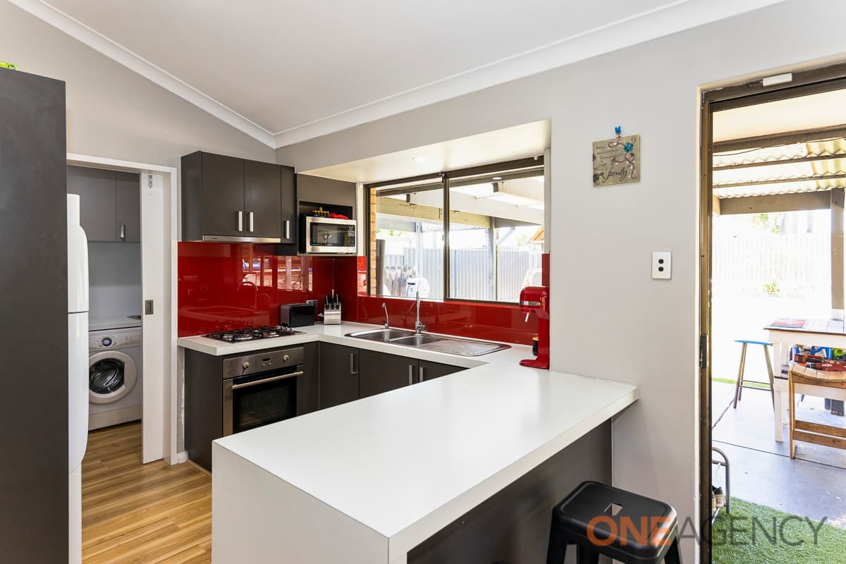 10 Lagoon Place, Beldon, Beldon - Thumbnail 8