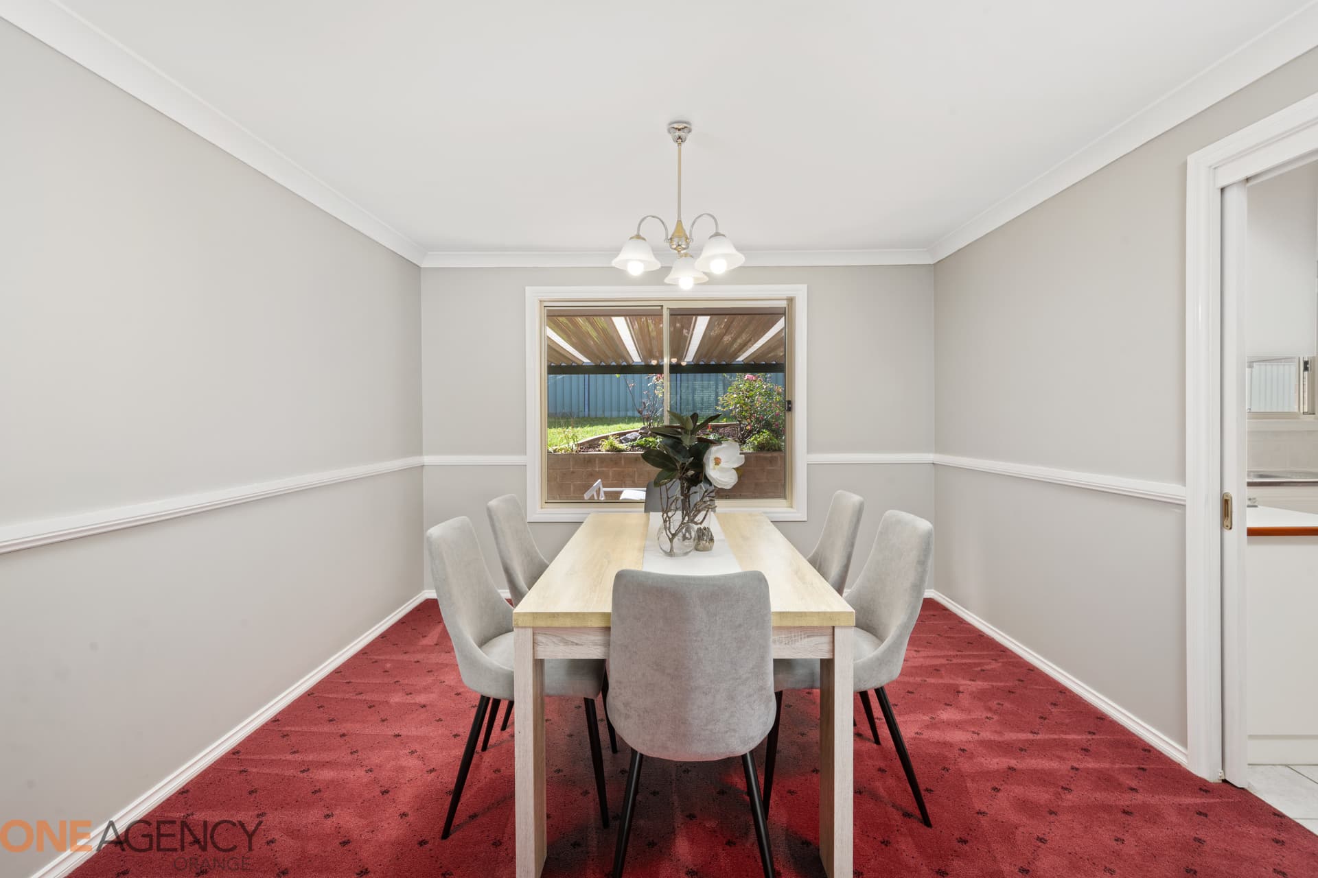 8 Madison Way, Orange, Orange - Thumbnail 5