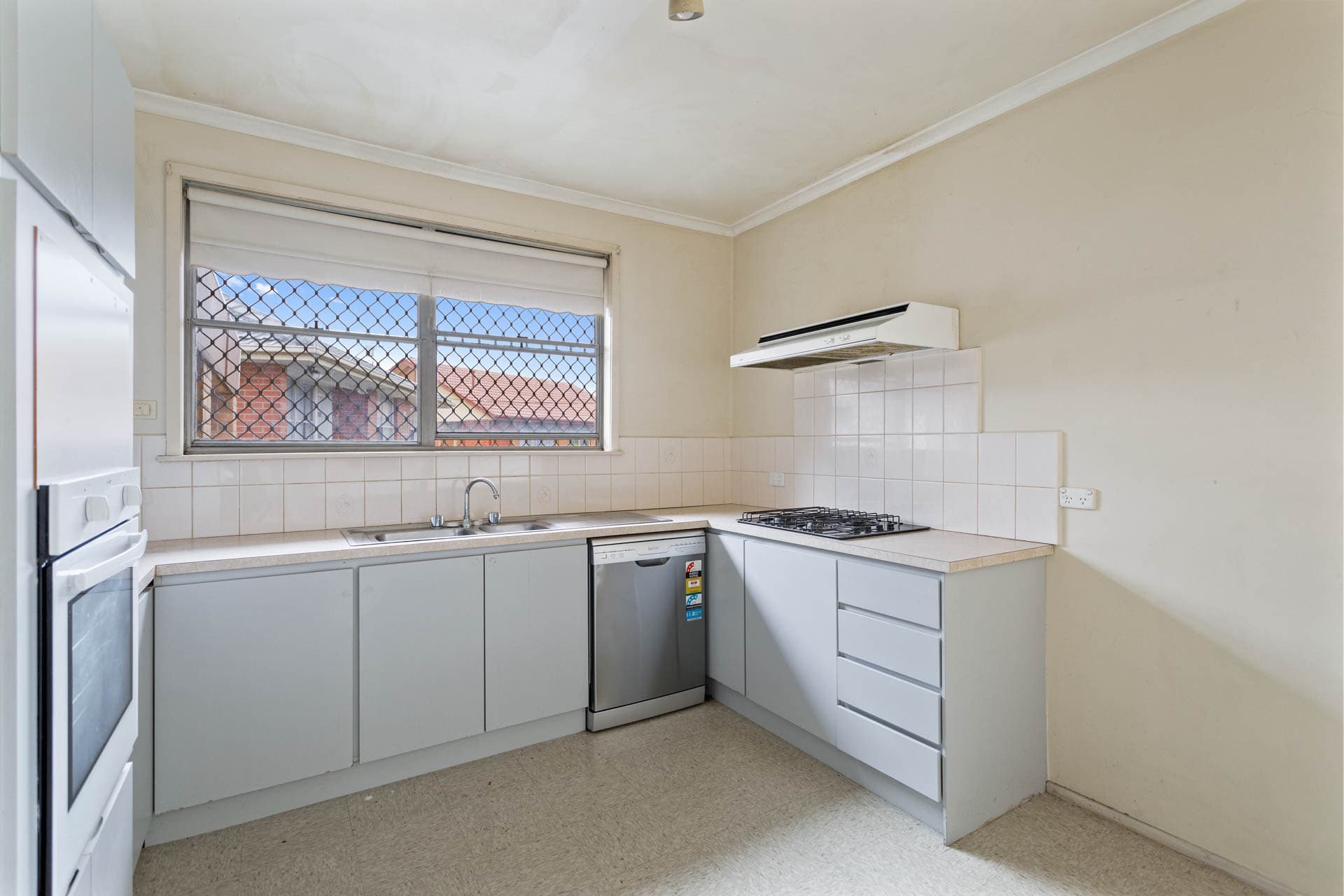 6 Darley Court, Frankston North, Frankston North - Thumbnail 3