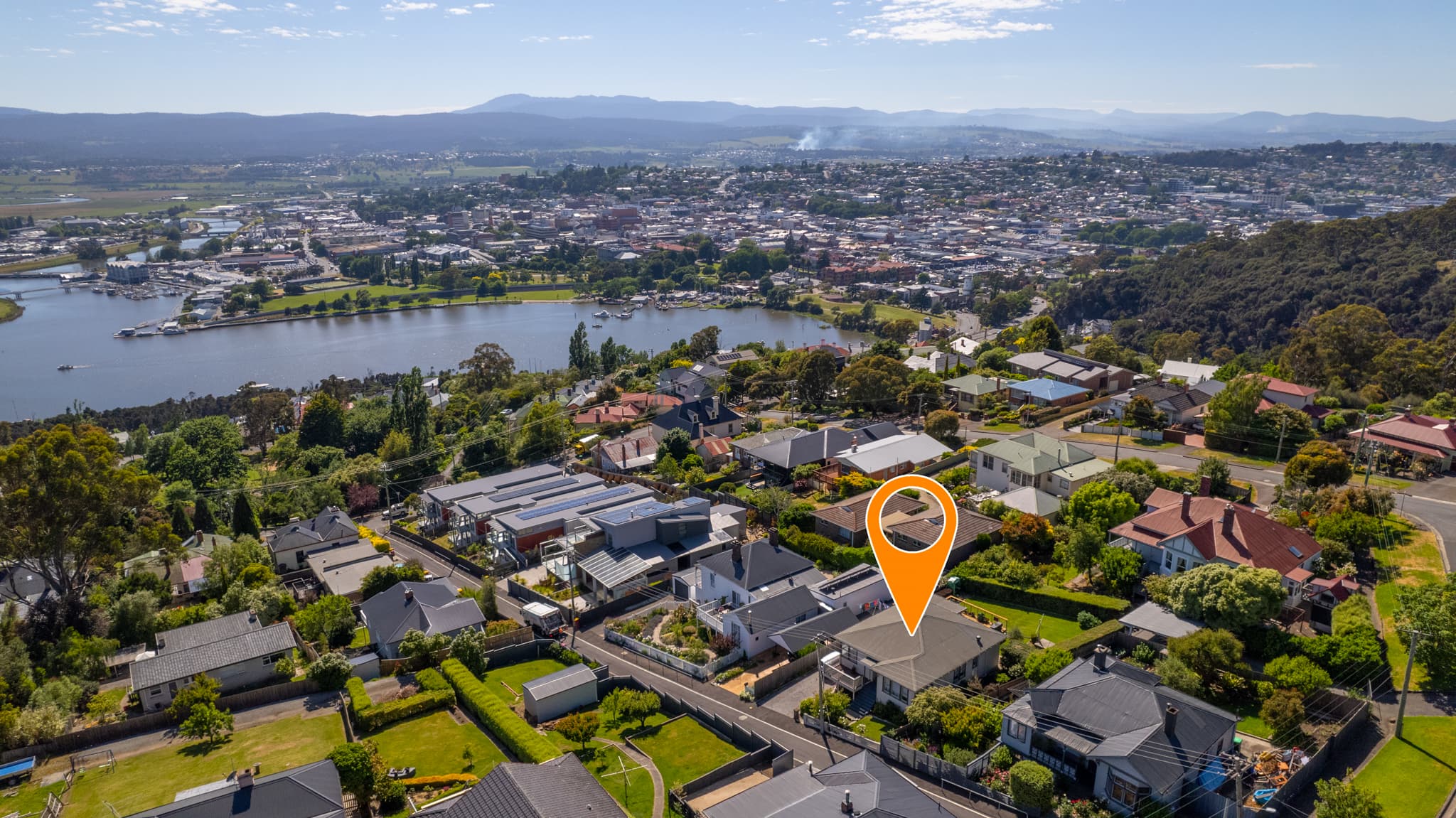 6A Delamere Crescent, Trevallyn, Trevallyn - Thumbnail 4