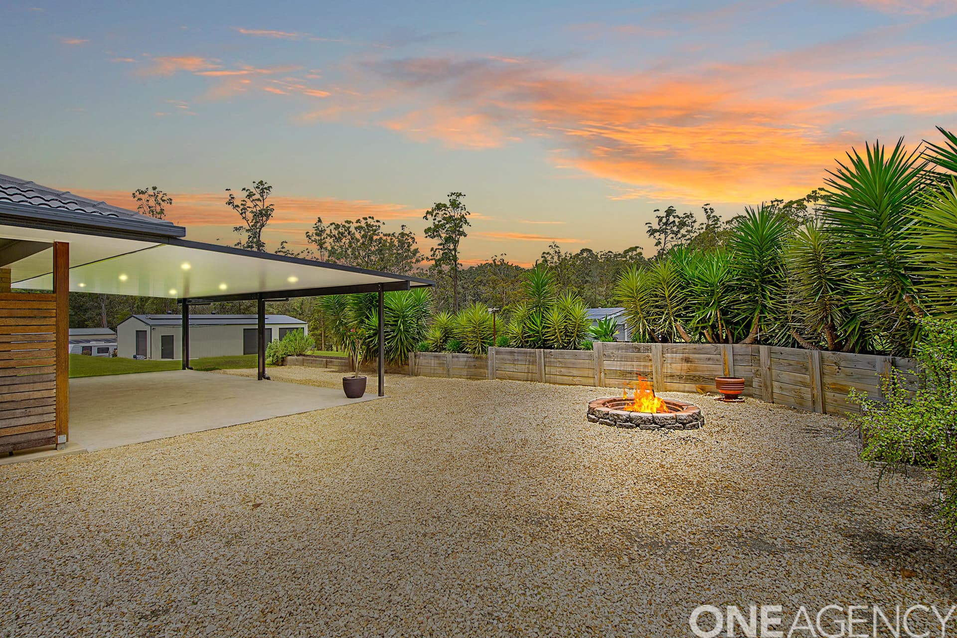 38 Kingaree Place, King Creek, King Creek - Thumbnail 2
